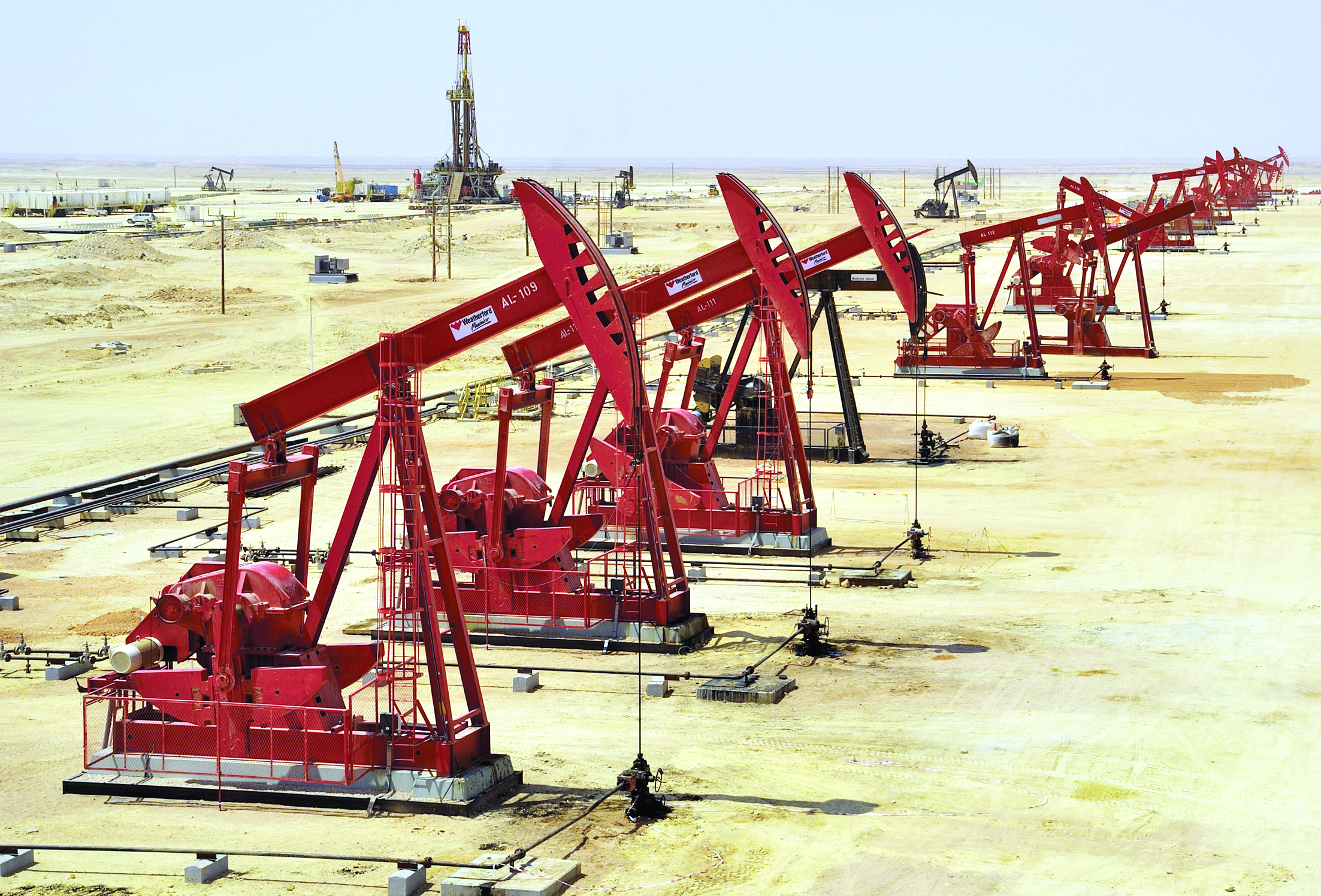 استثمارات جديدة ترفع أسعار النفط