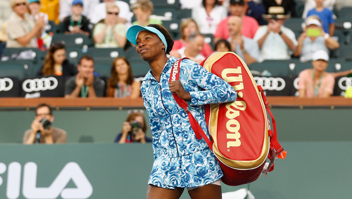 Venus makes early exit, dominant Serena advances