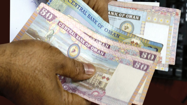 Oman salaries projected to grow this year: Survey