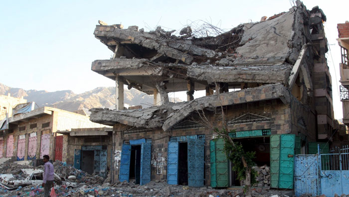 Air strikes kill 41 civilians in Yemen's northwestern province of Haja