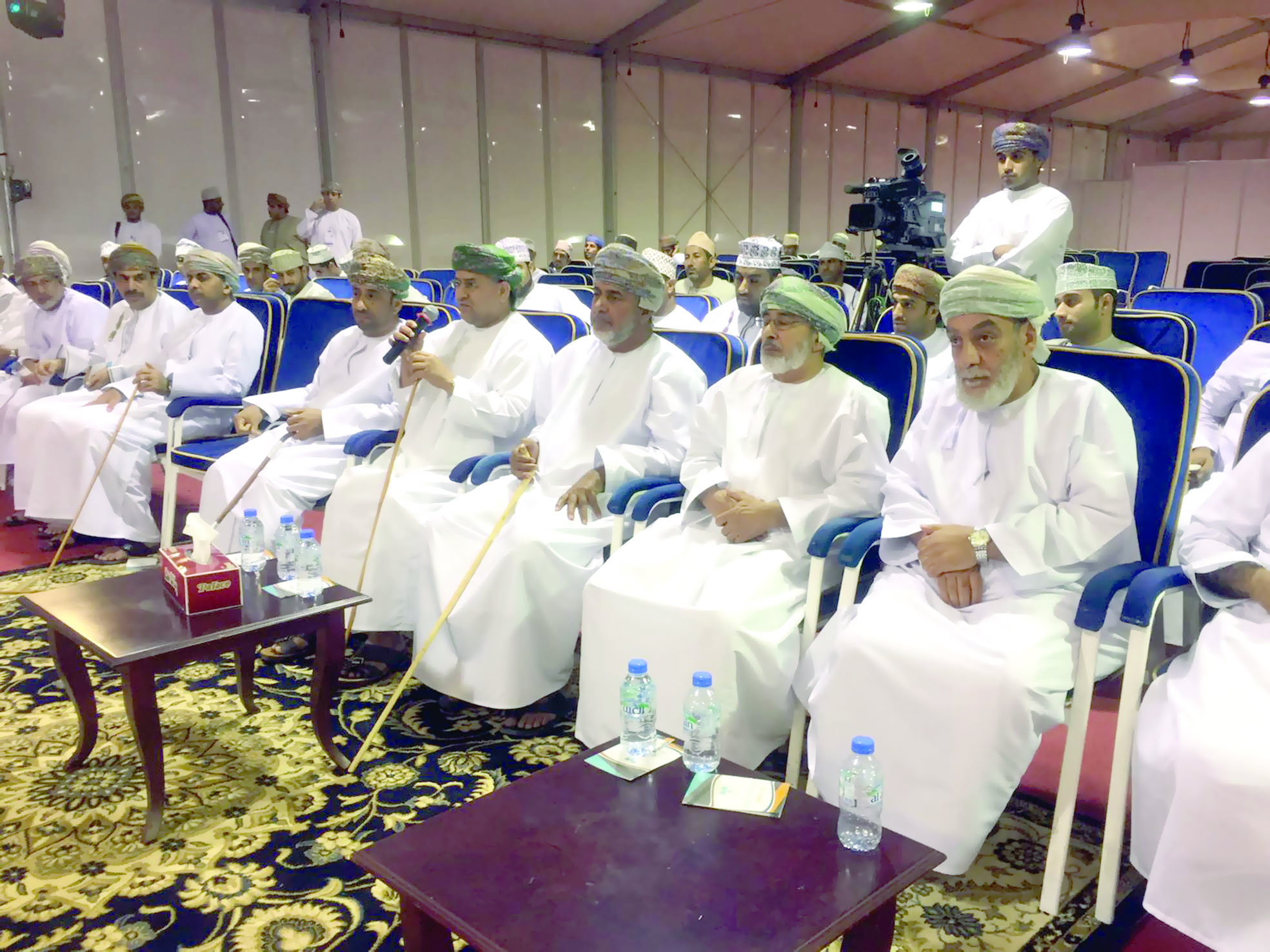 محاضرة عن الحركة الثقافية بوادي بني خروص