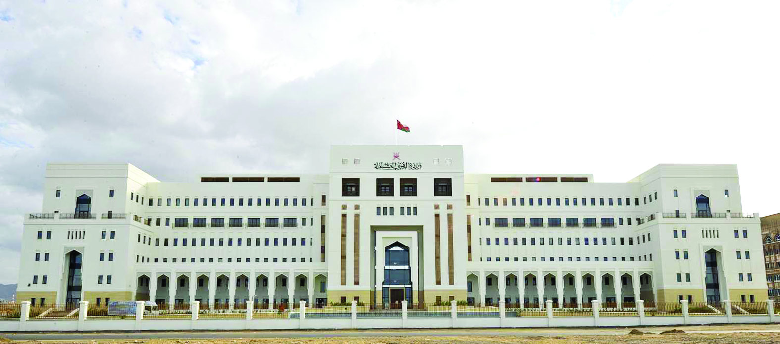 قانون العمل العماني


ما هي صلاحيات مفتشي العمل؟