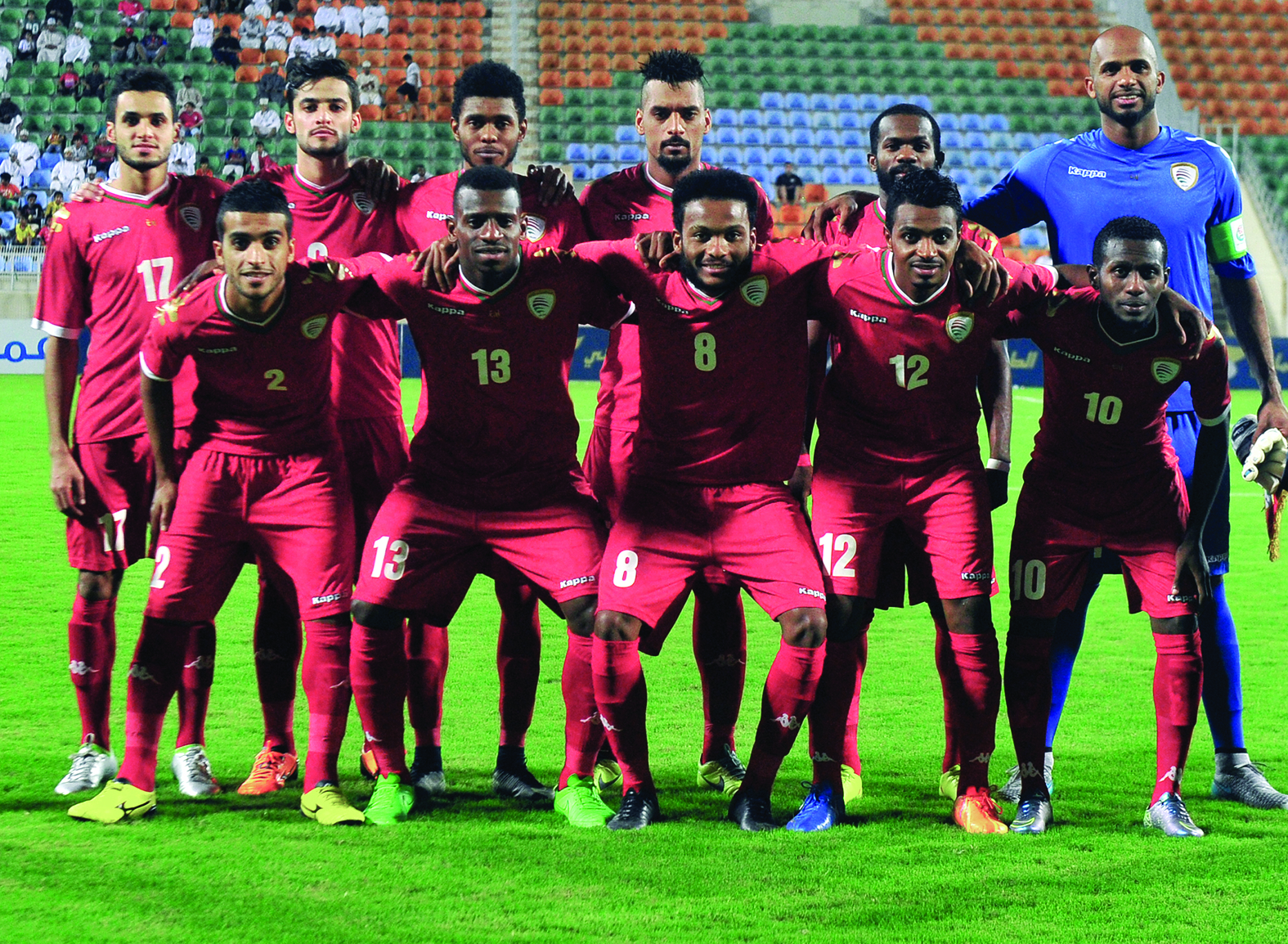 بالطول بالعرض..
أحمـرنـا يهـز الأرض