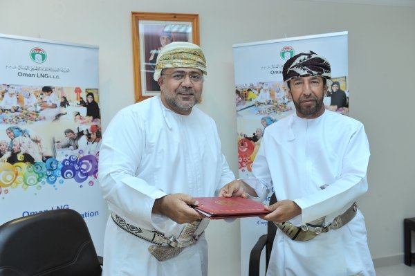 Oman LNG to rehabilitate 60 houses in Sur