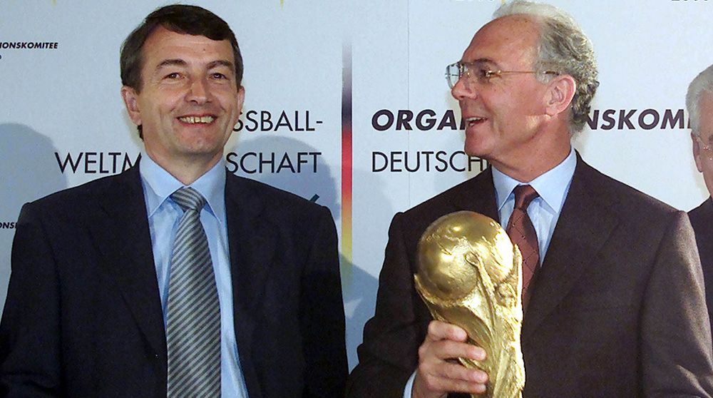 بيكنباور ونيرسباخ ينفيان التورط في أي مخالفة بشأن مونديال 2006