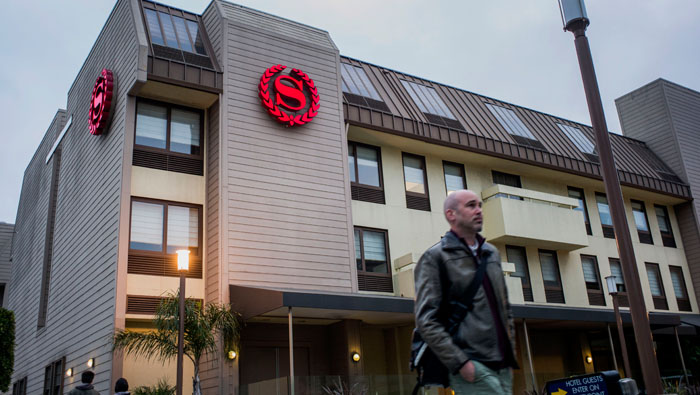 Chinese group abandons $14b bid for Starwood Hotels
