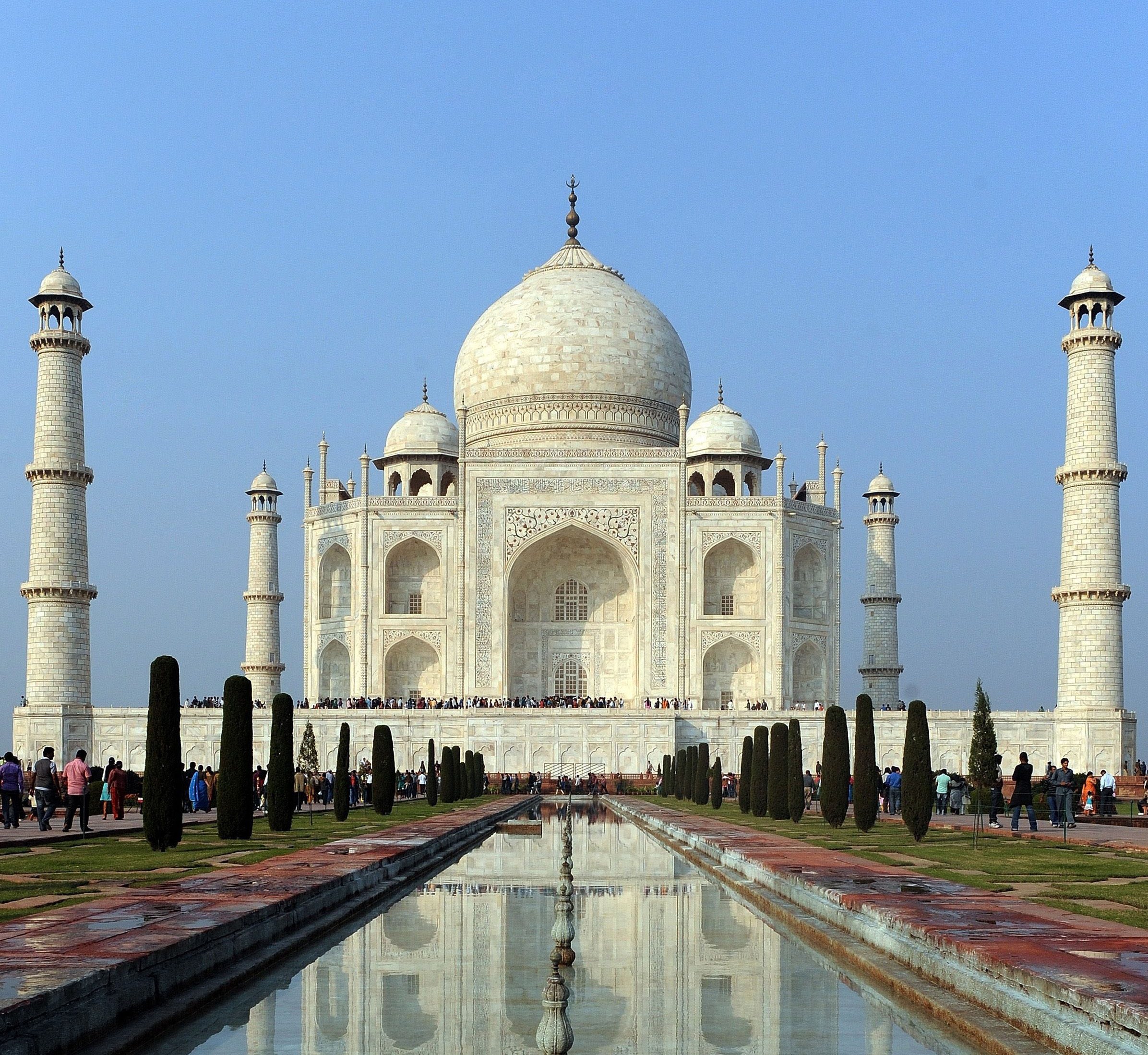 Tourists to shell out more to see Taj Mahal
