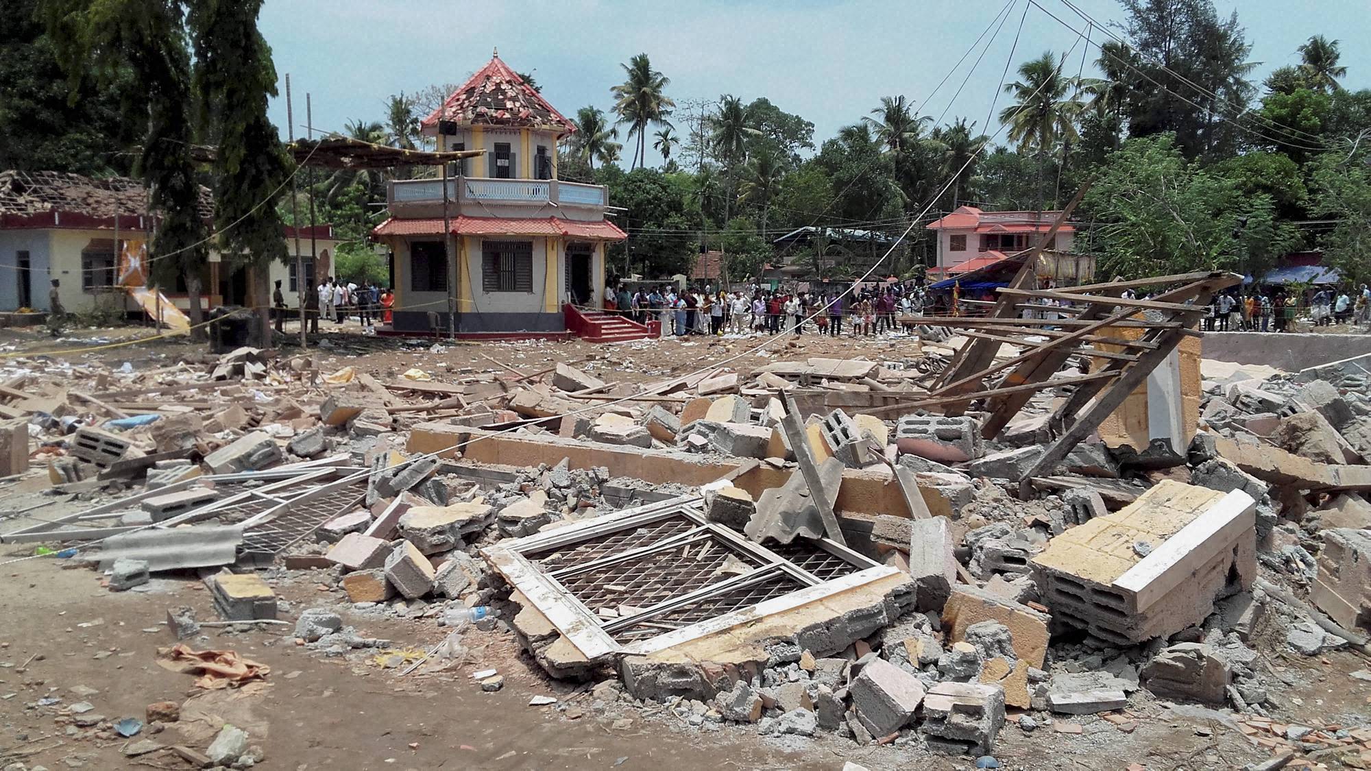 Nearly 100 dead in Indian temple blaze