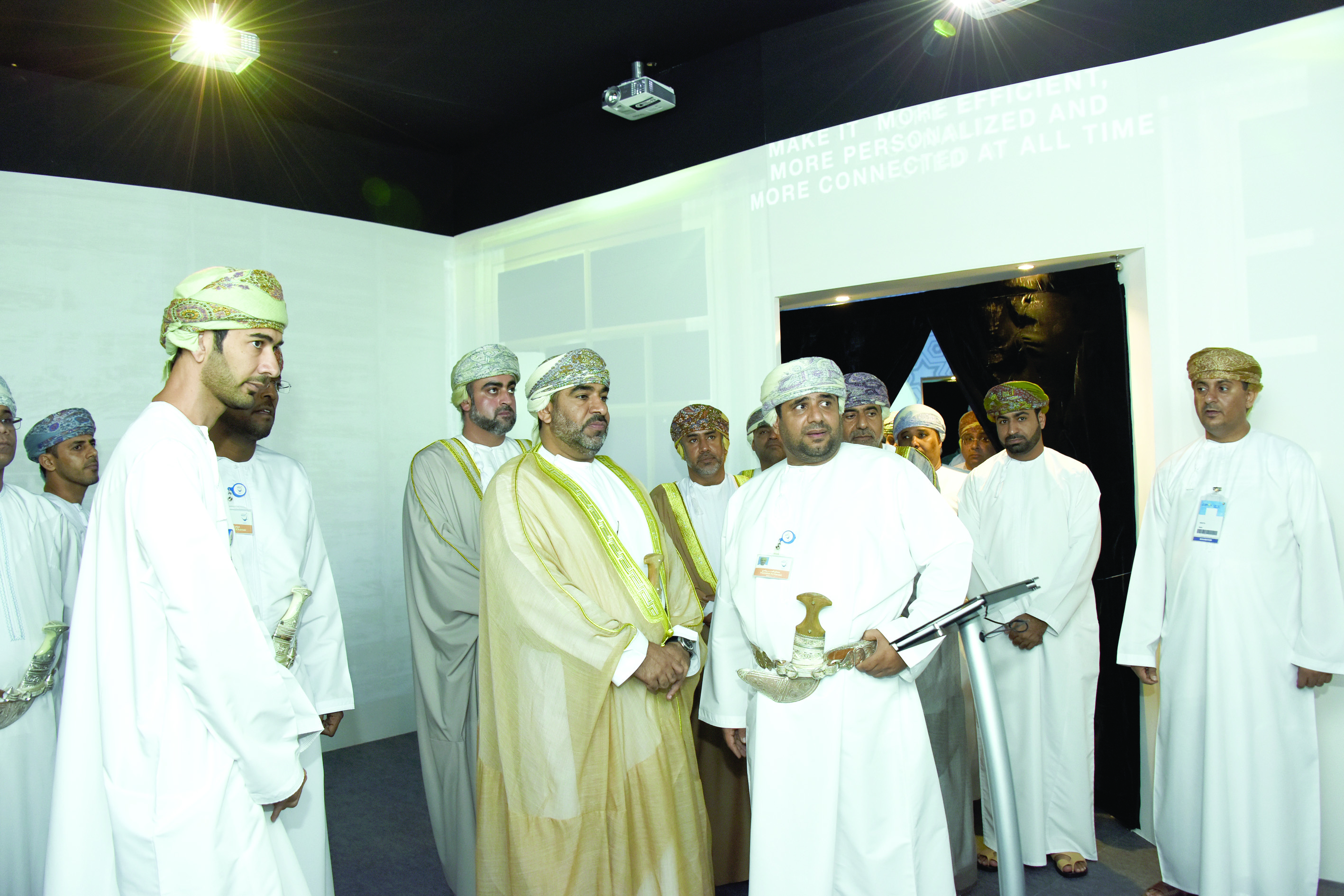 عمانتل تستقبل زوار  كومكس بتقنيات عالمية متطورة