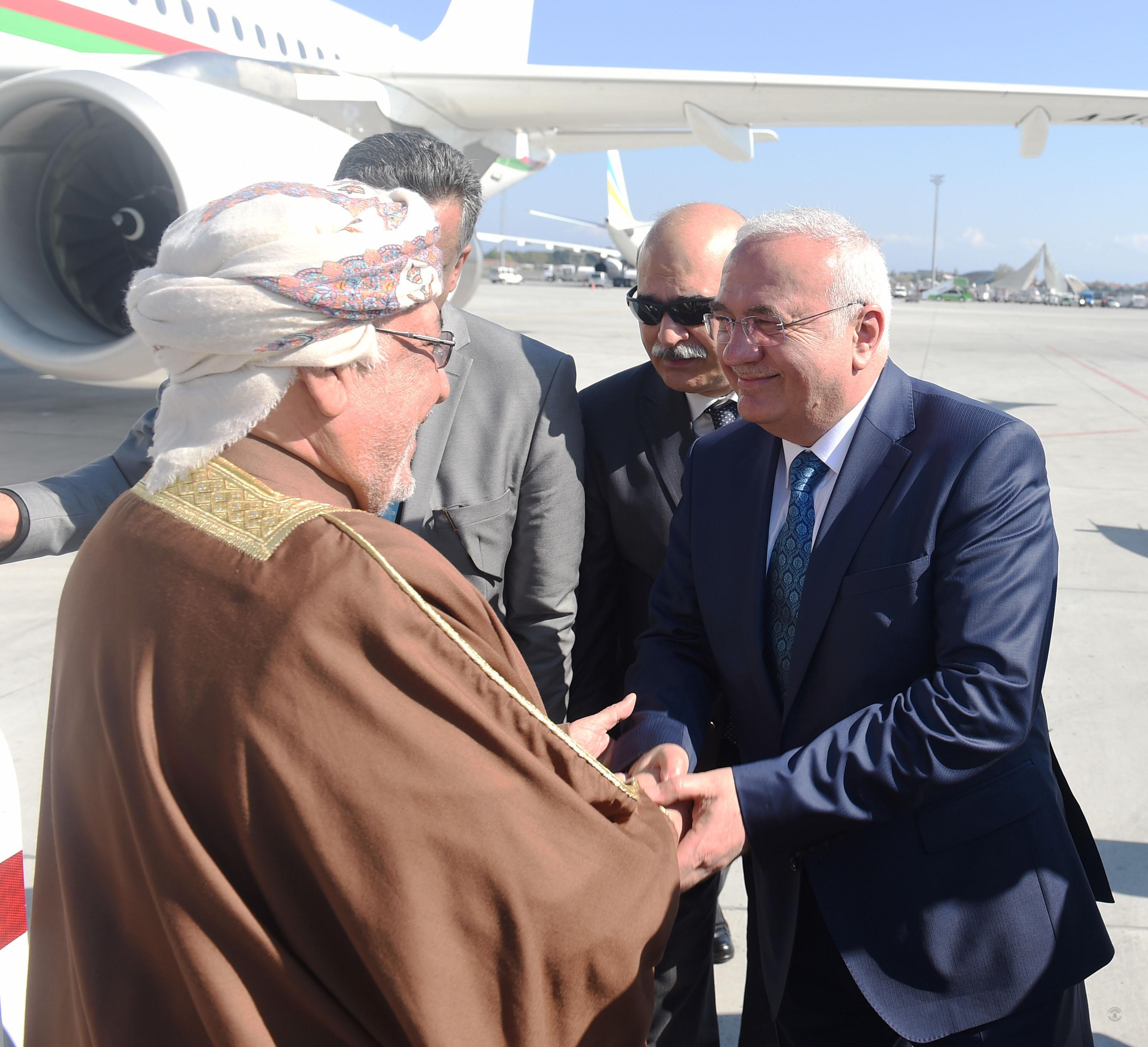 المنذري يصل إلى أسطنبول
