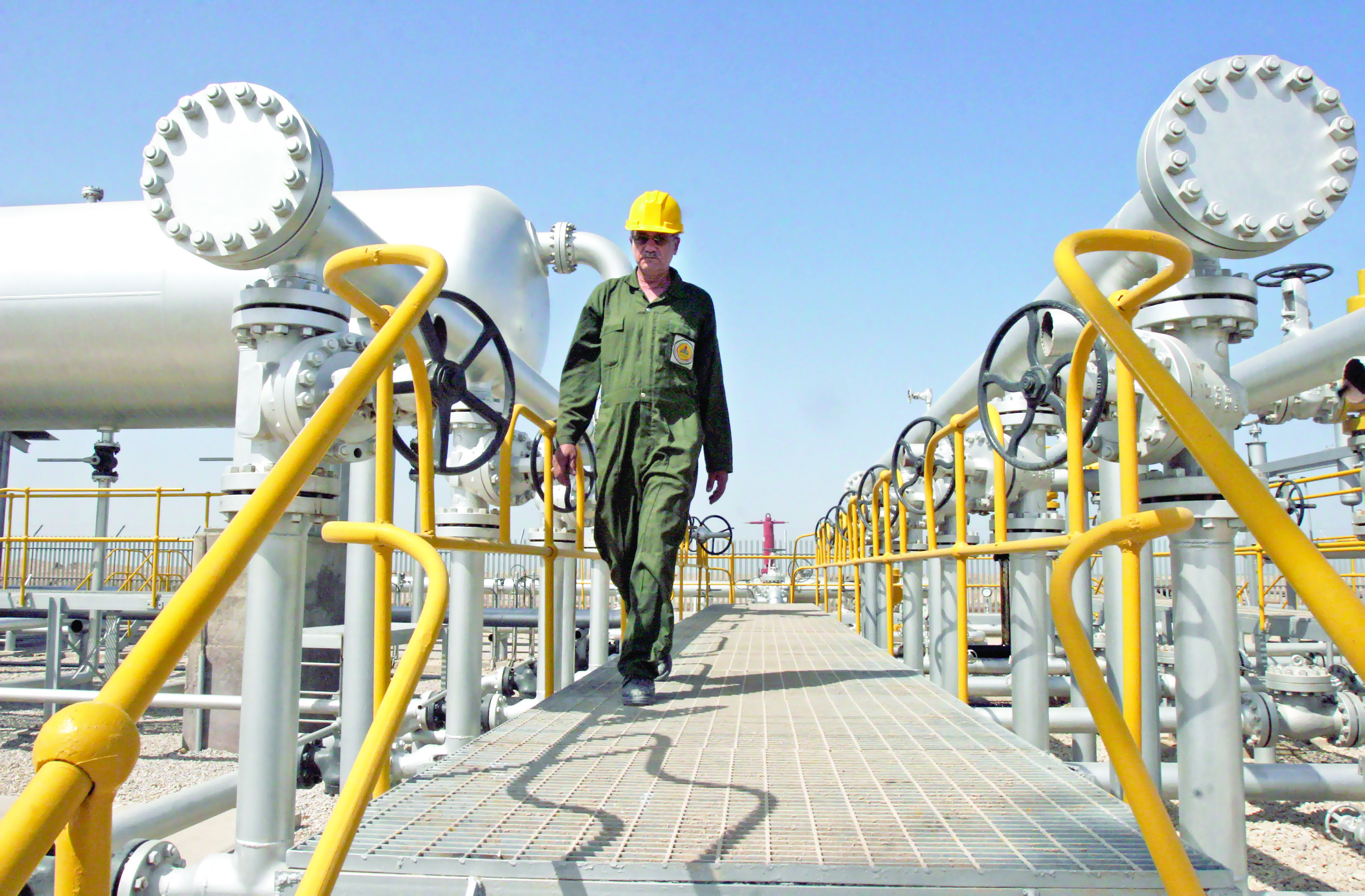 الإنتاج النفطي الإيراني يتجاوز 3.5 مليون برميل يوميا