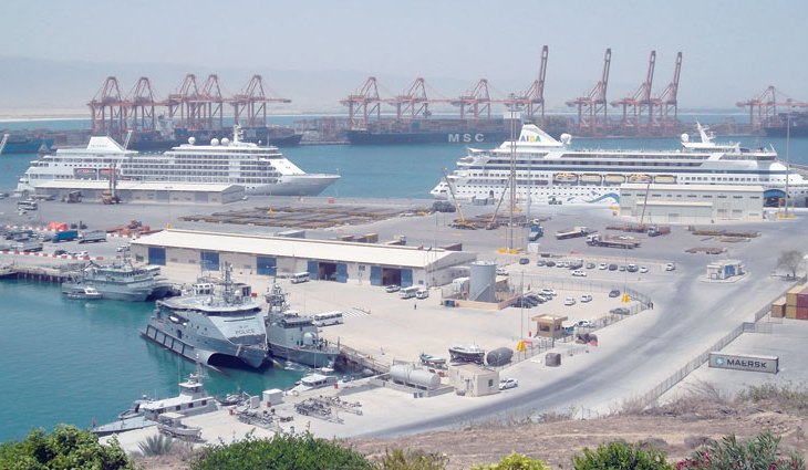 سفن سياحية تزور ميناء صلالة غدا