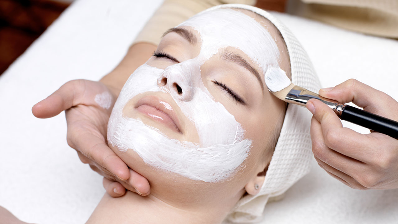 Five Trending Beauty Treatments To Try In Muscat