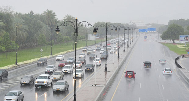 5.8 مليون ريال عماني تعويضات أضرار الأمطار