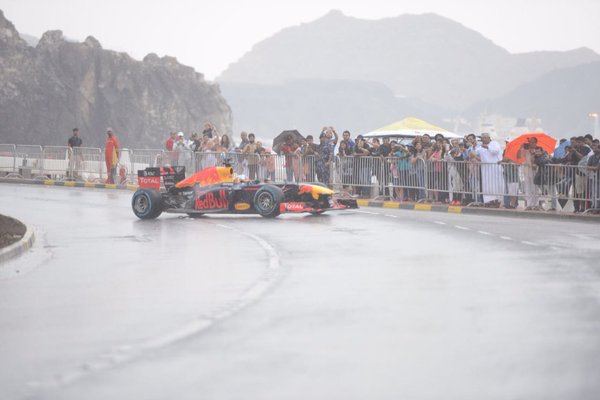 LIVE BLOG - Red Bull F1 Showrun concludes in Oman