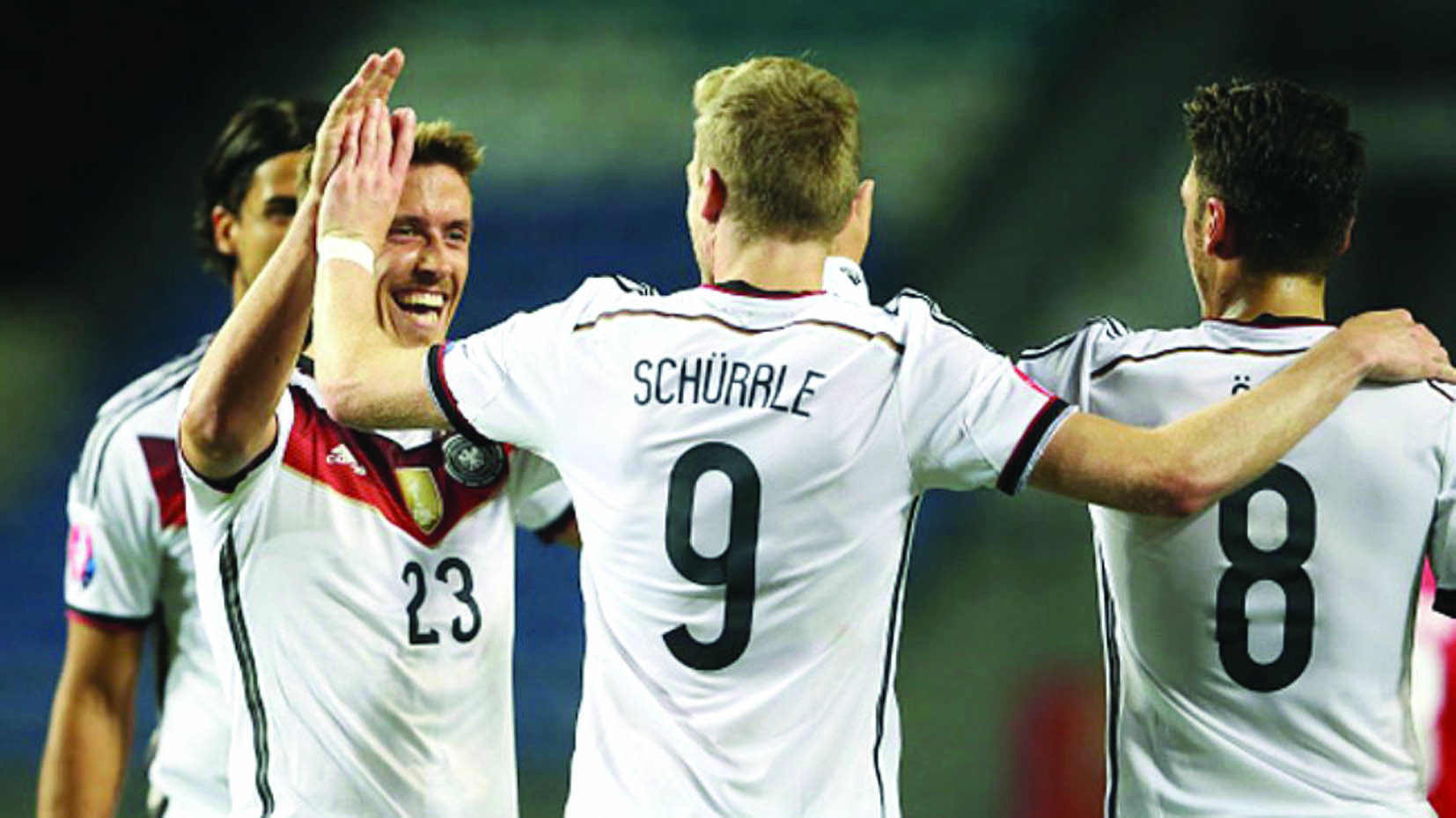 المانشافت ينهي مسيرته في 2016 بمواجهة إيطاليا ودياً
