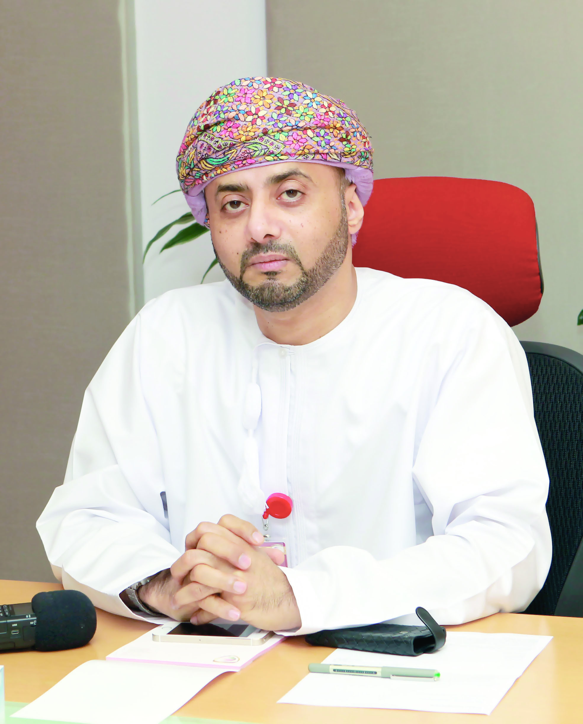 خالد بن حمد يرعى ختام كروية بنك نزوى