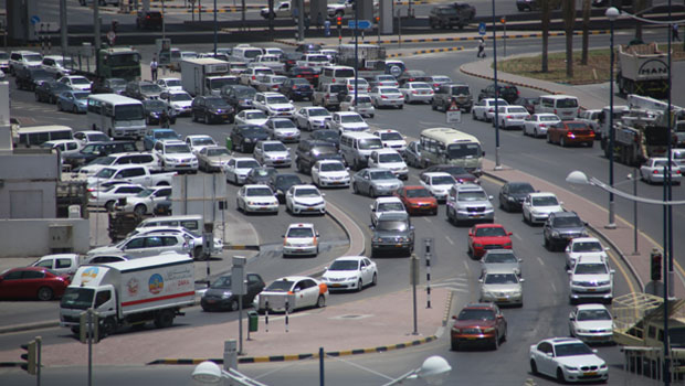 السيارات الحكومية شهدت ارتفاعا.. تسجيل 33.6 الف مركبة جديدة في السلطنة خلال العام الجاري