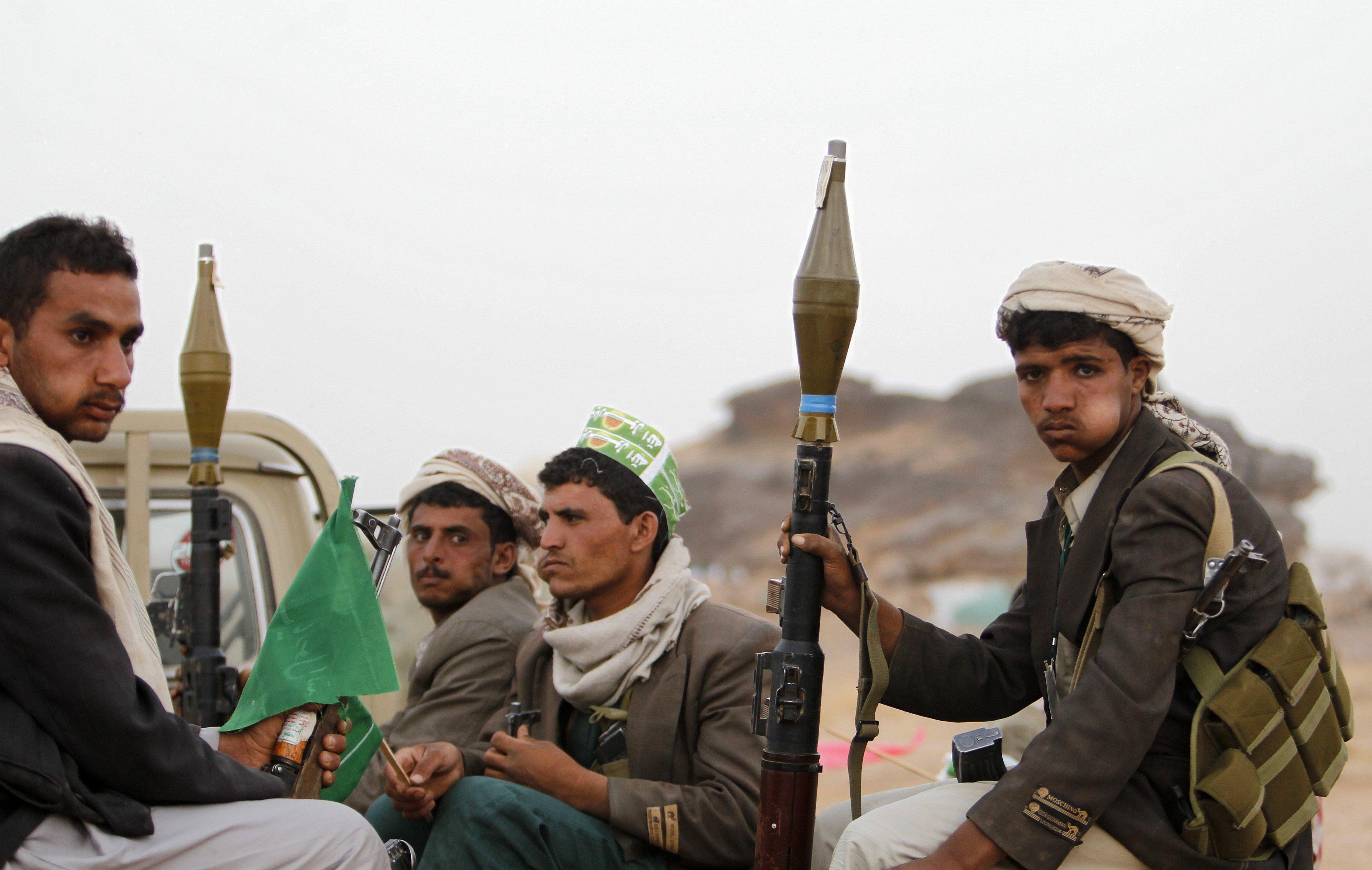 تقرير: تحفظ حكومي يمني على مقترح دولي بإشراك الحوثيين في حكومة وحدة