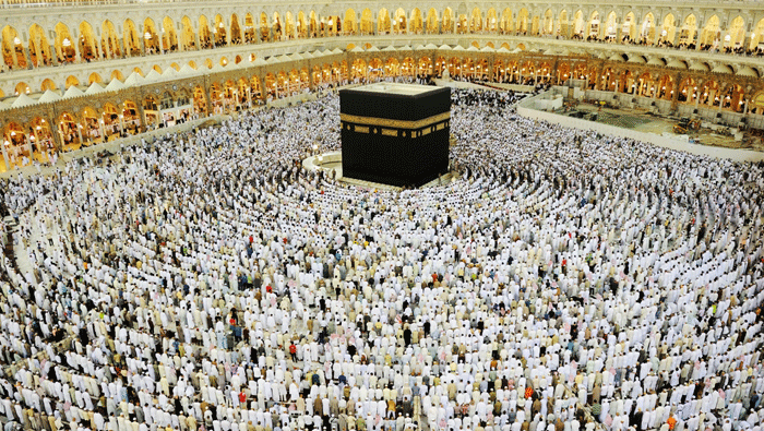 Haj operators in Oman told to get Ministry of Awqaf approval