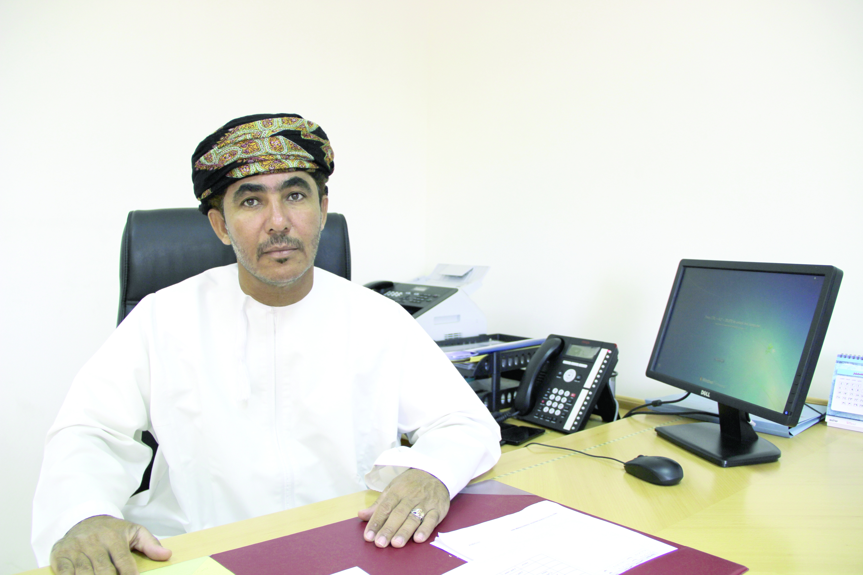دعوة لأصحاب العمل إلى لتصحيح أوضاع العاملين لديهم