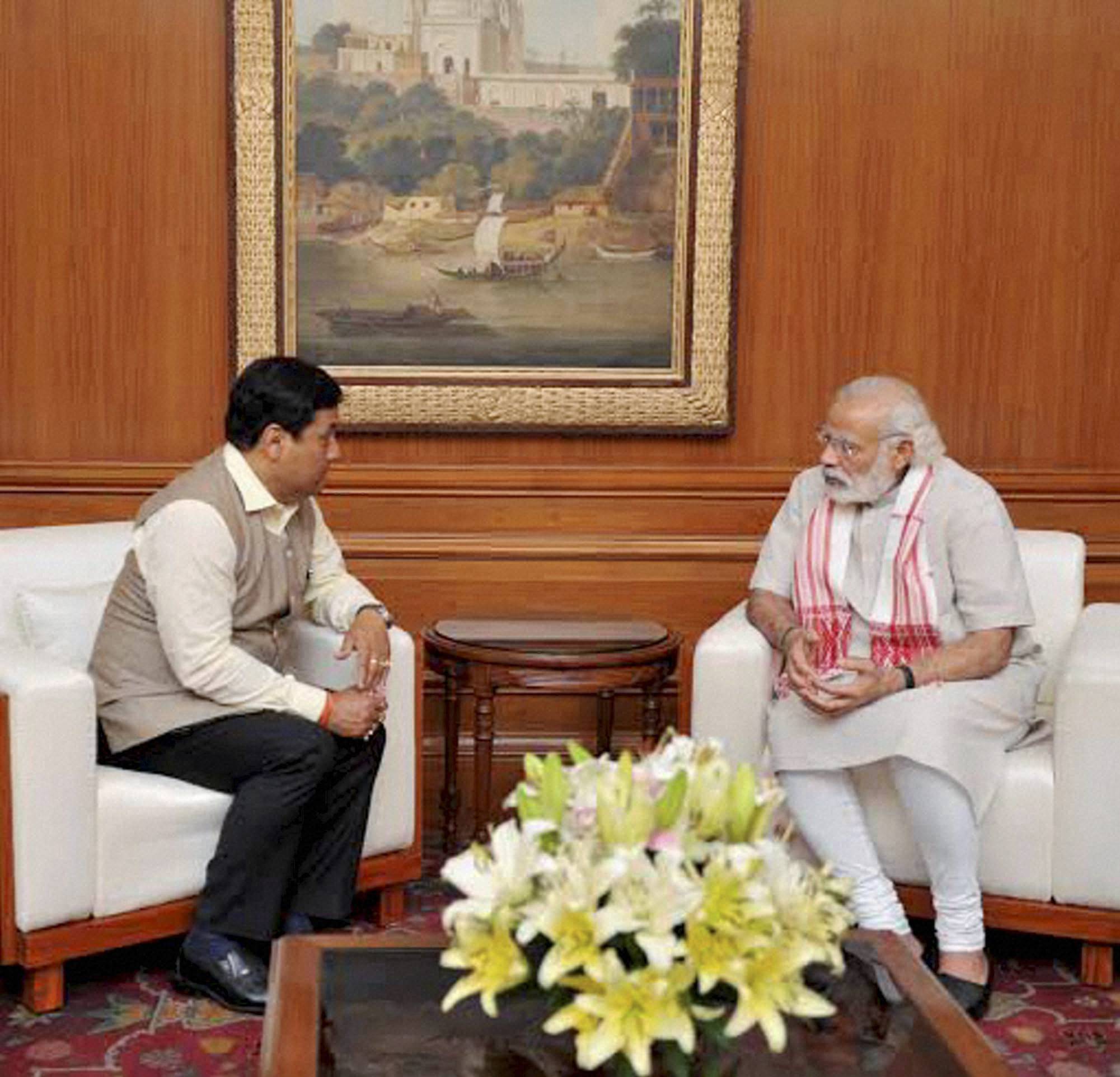 Sonowal meets PM, discusses government formation in Assam