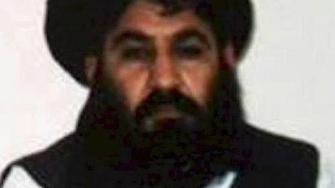 "مقتل" زعيم طالبان أخطر منصور في غارة أمريكية