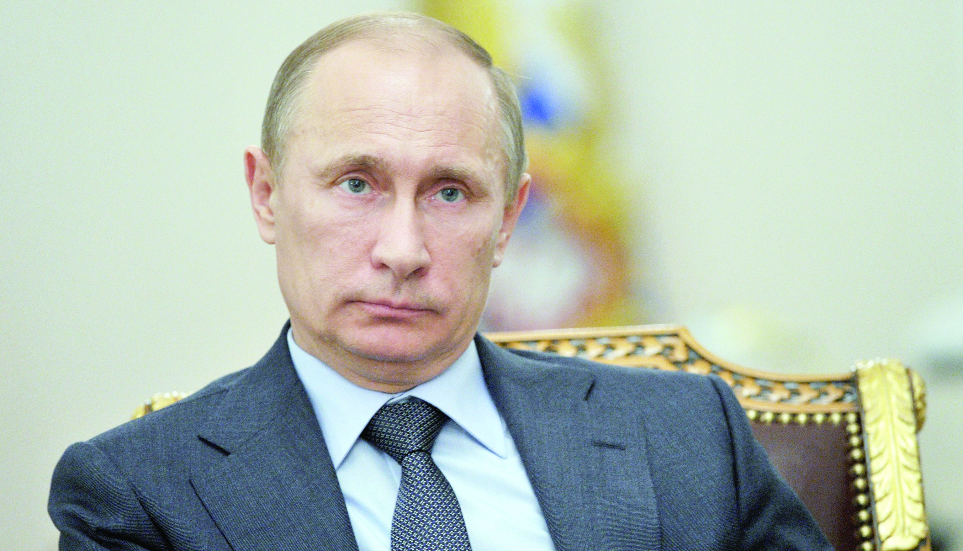 بوتين يدعو إلى تخفيف حدة التصعيد في شرقي أوكرانيا