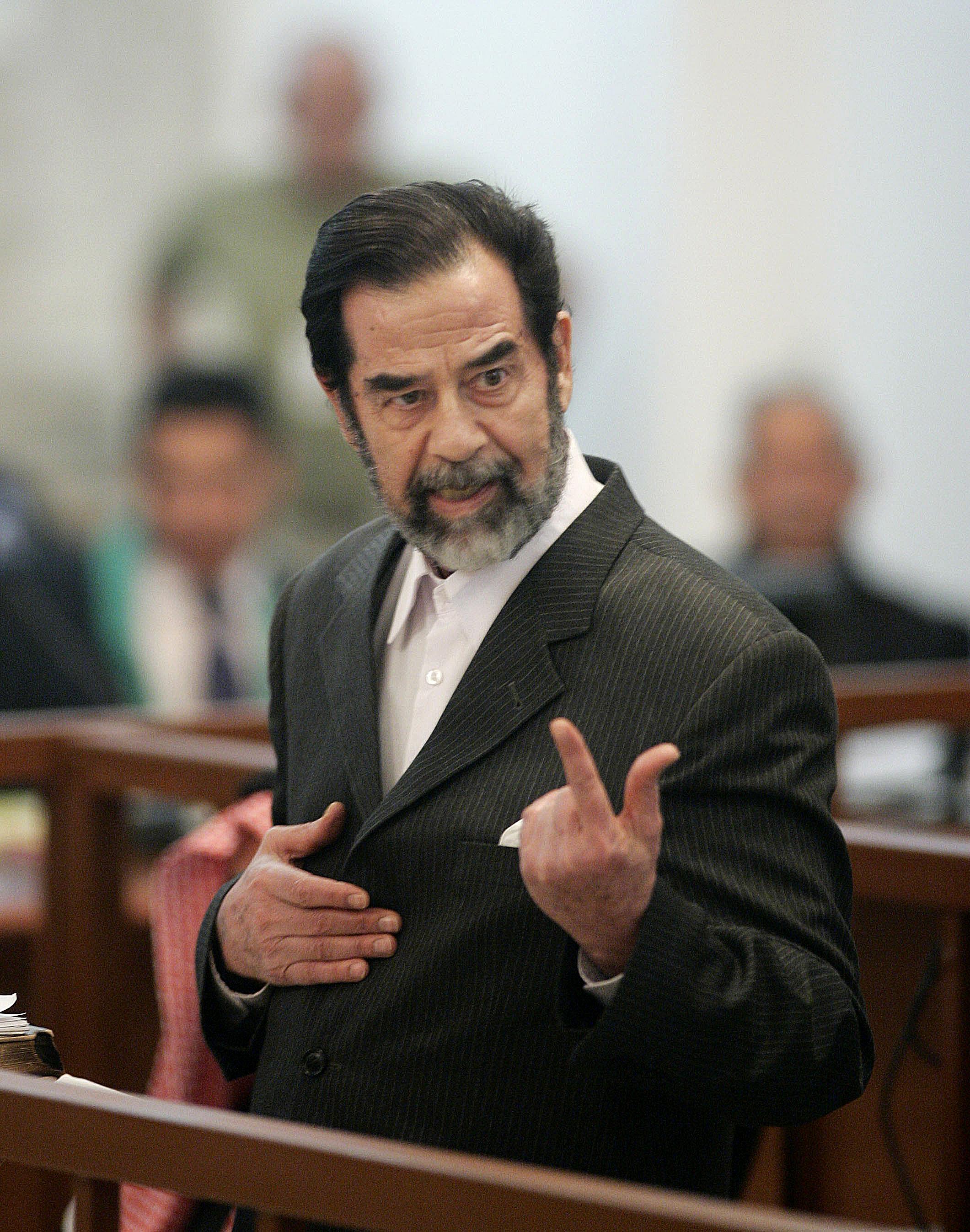 الكشف عن صفحات خفية وجديدة من سجن ومحاكمة صدام حسين