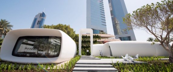 الأوّل من نوعه.. دبي تفتتح مبنىً مطبوعاً بتكنولوجيا ثلاثية الأبعاد بني خلال 17 يوماً.. كم تعتقد كلفته؟