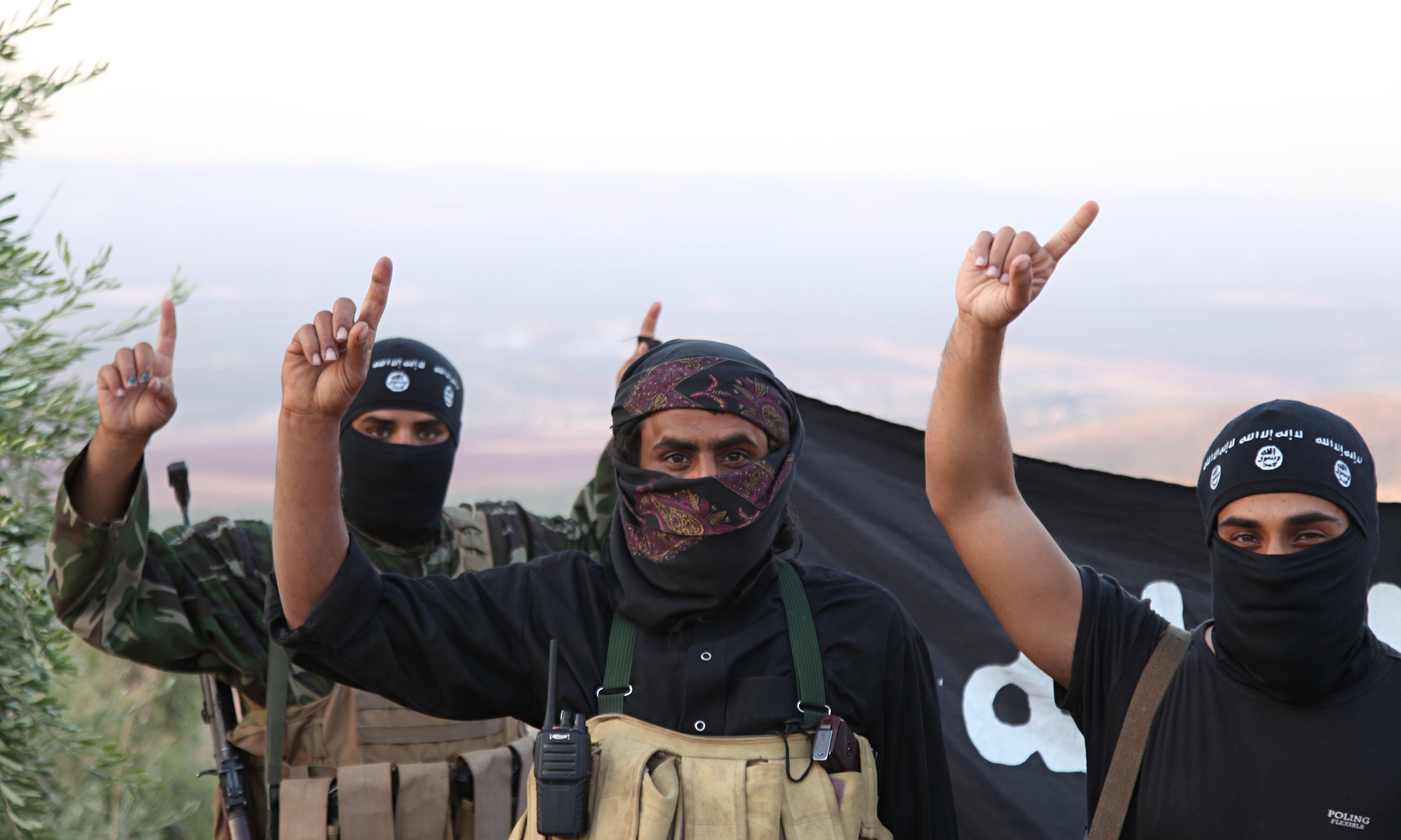 داعش يفرض ضرائب على عيون النساء