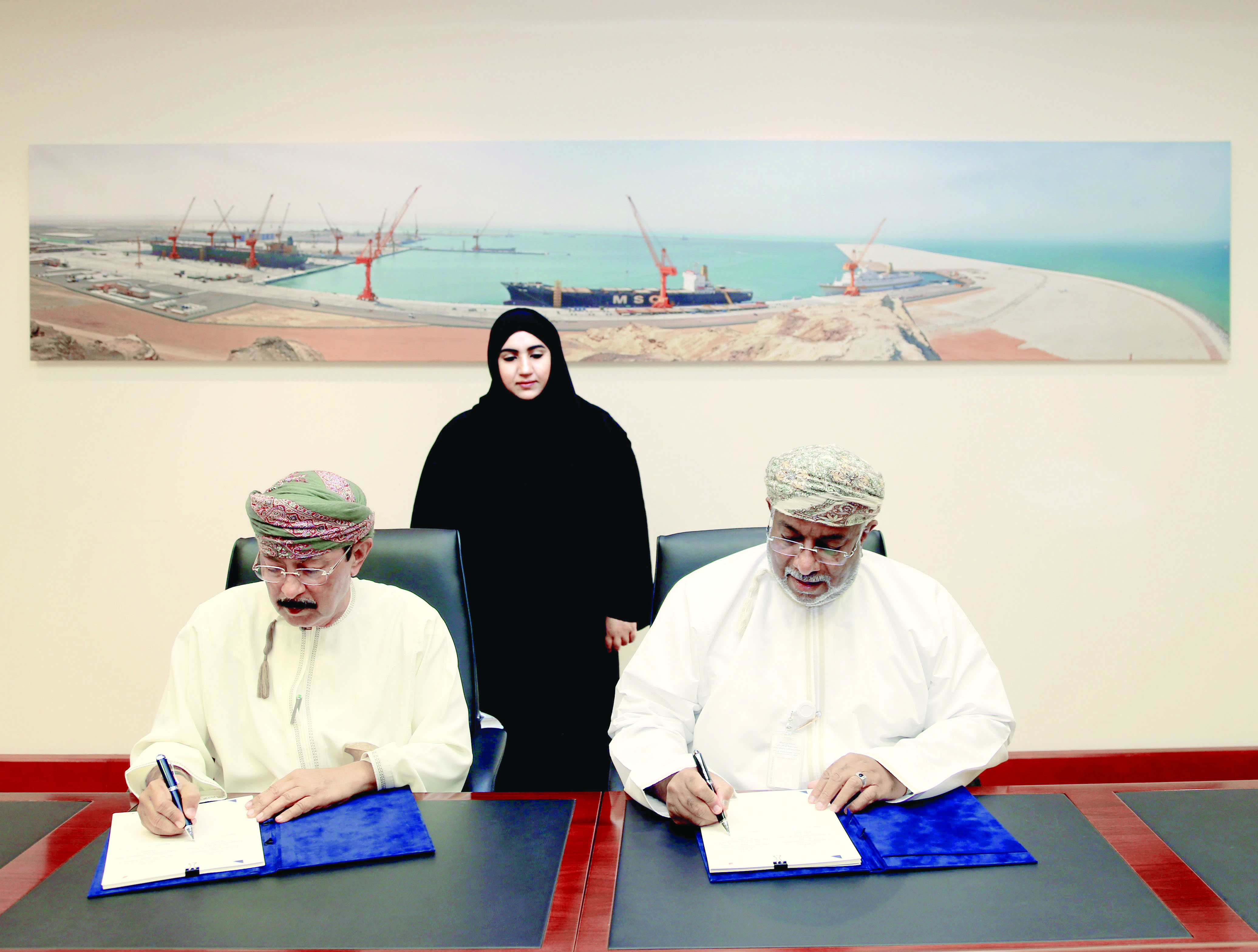 Truck Oman subsidiary to build integrated logistics centre in Duqm