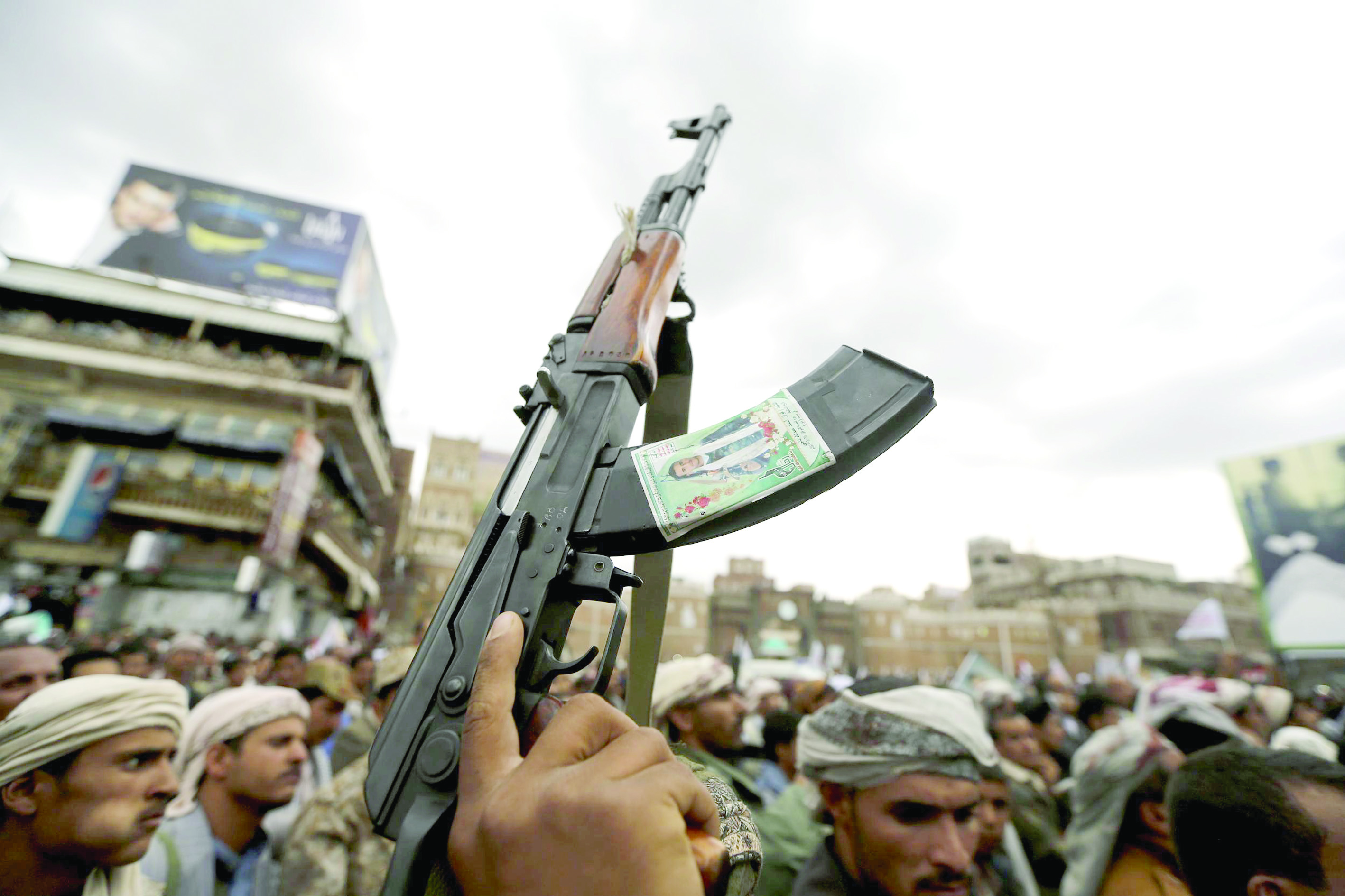 جهود خليجية لإنقاذ المفاوضات اليمنية