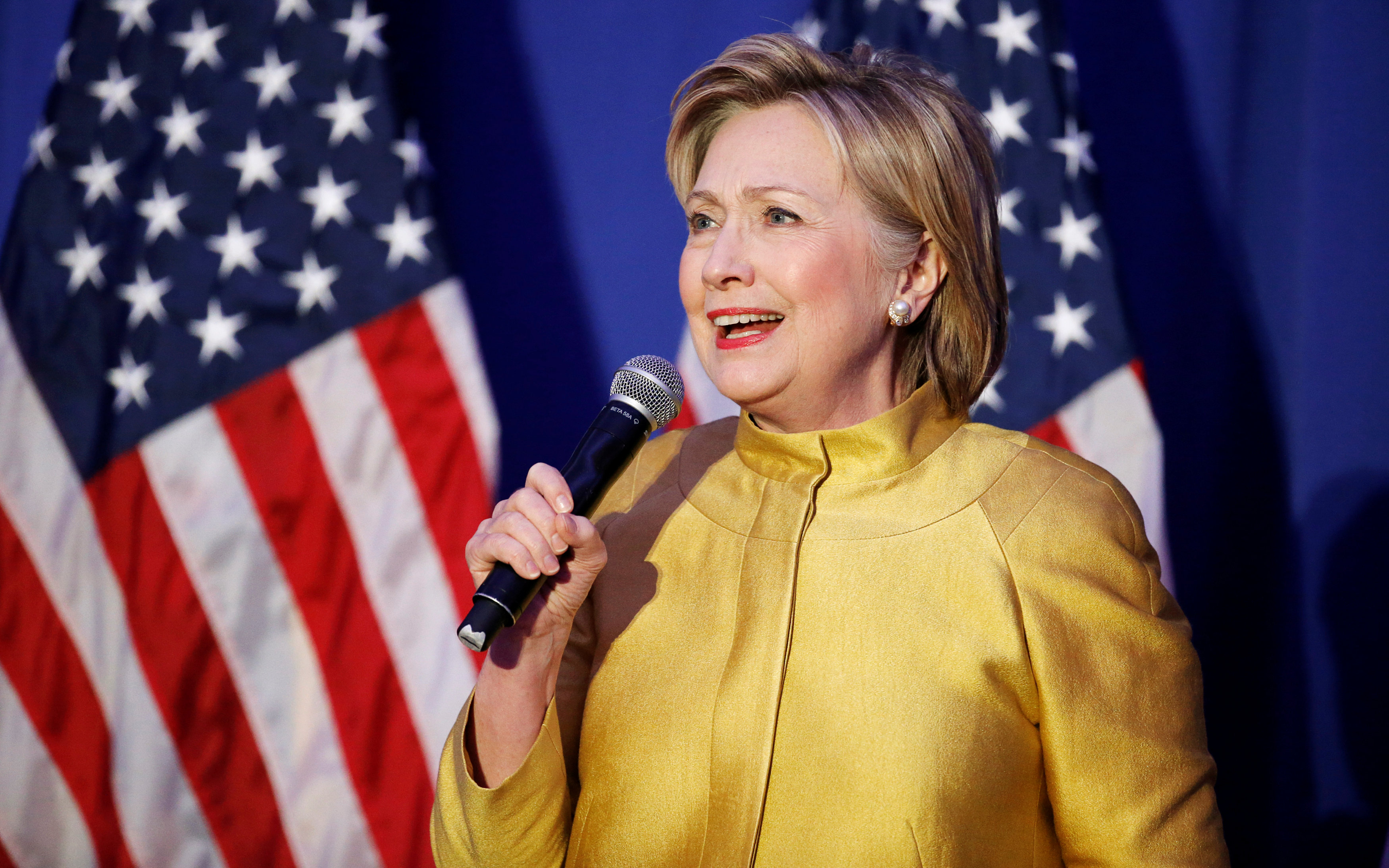 Hillary Clinton promises better representation for Asian-Americans