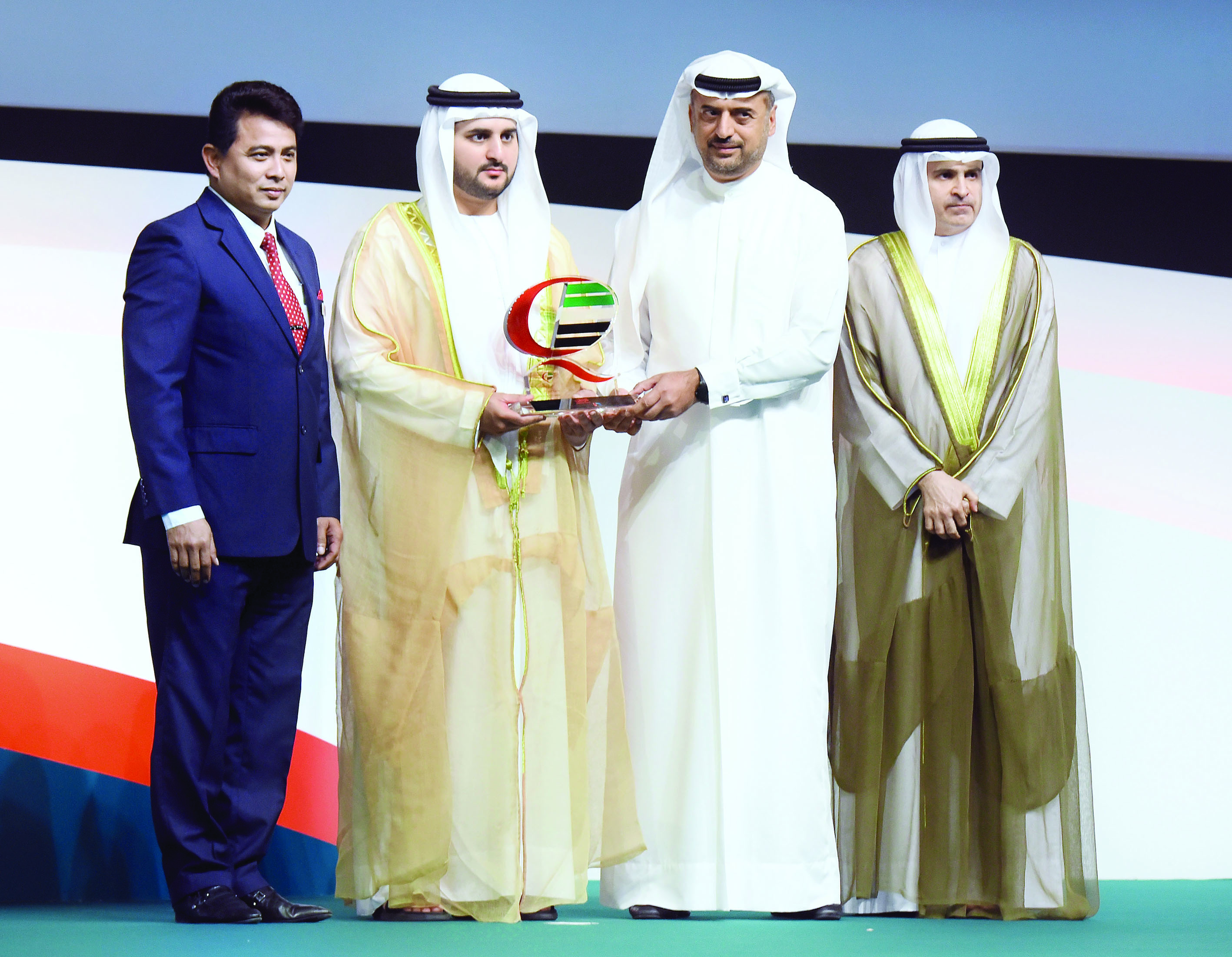 الدائرة الأمنية في مجموعة الإمارات تفوز بجائزة دبي للجودة