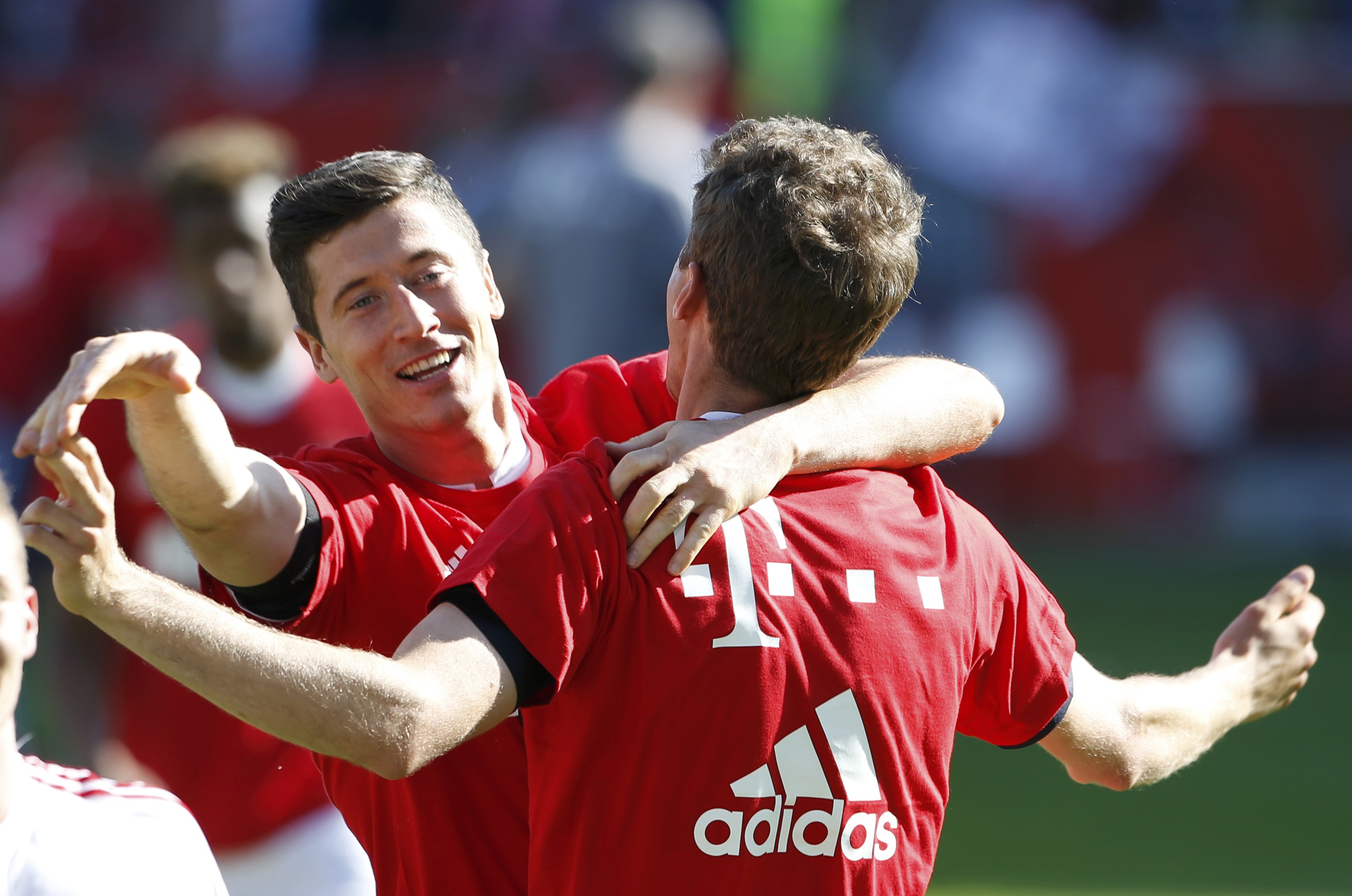 Bayern Munich secure record fourth straight Bundesliga title