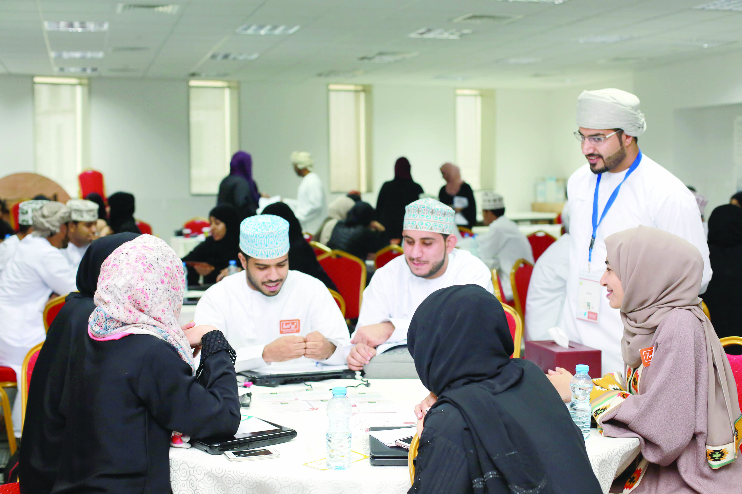 "بيسة" برنامج يهدف إلى تنمية المهارات المالية للشباب