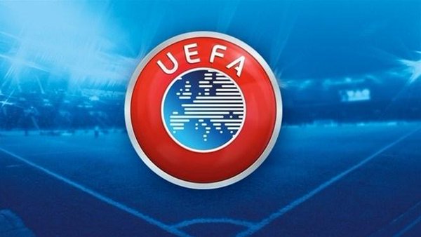 يويفا يفتح قضية ضد كرواتيا حول اقتحام احد مشجعيها للملعب