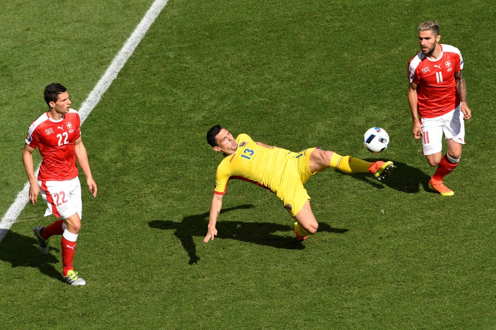 تعادل رومانيا مع سويسرا 1-1