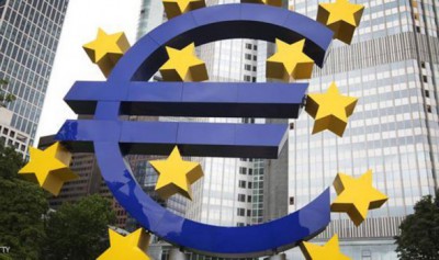 منطقة اليورو توافق على صرف مساعدات بقيمة 5ر7 مليار يورو لليونان