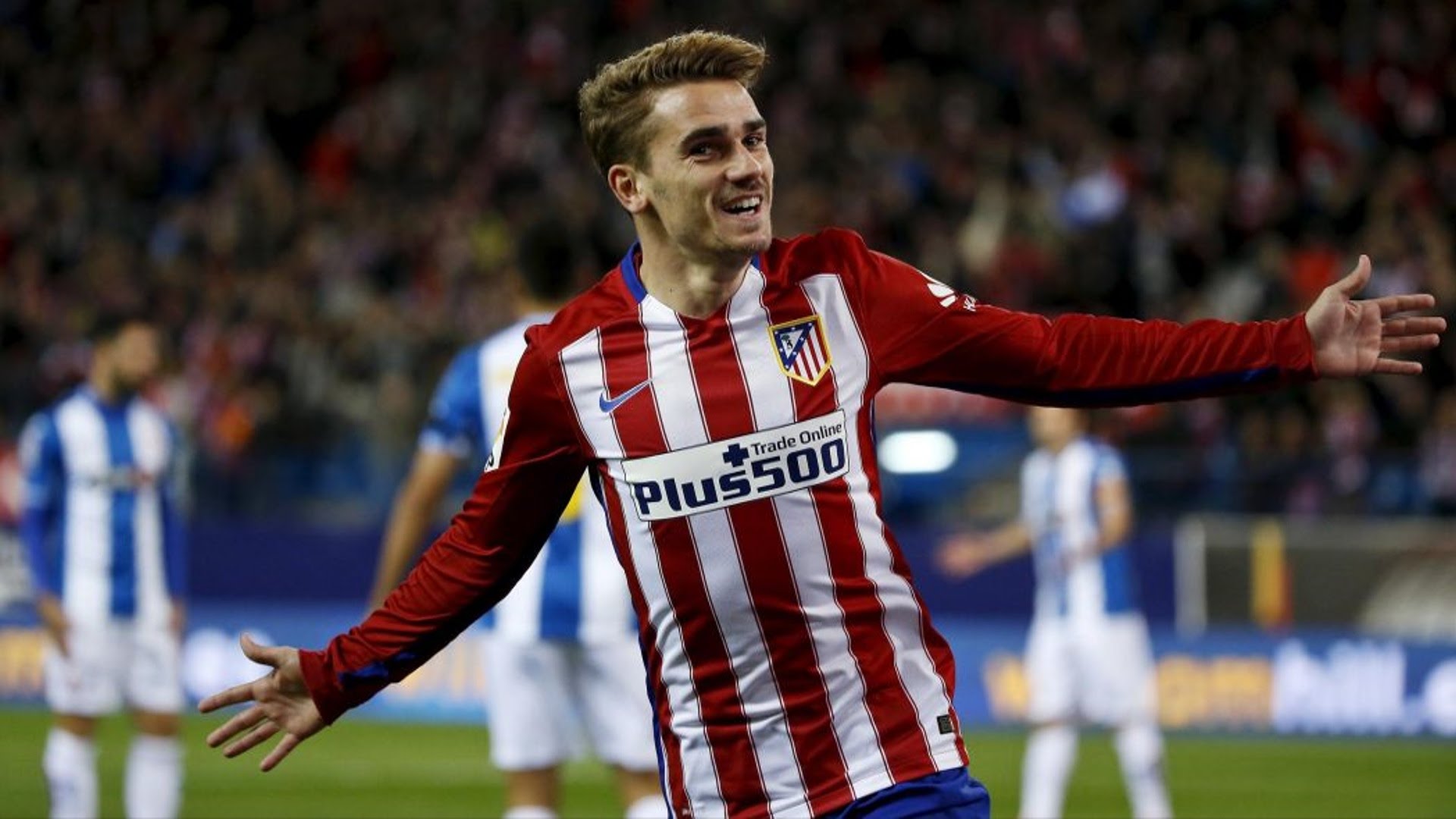 أتلتيكو مدريد يمدد تعاقده مع جريزمان حتى عام 2021
