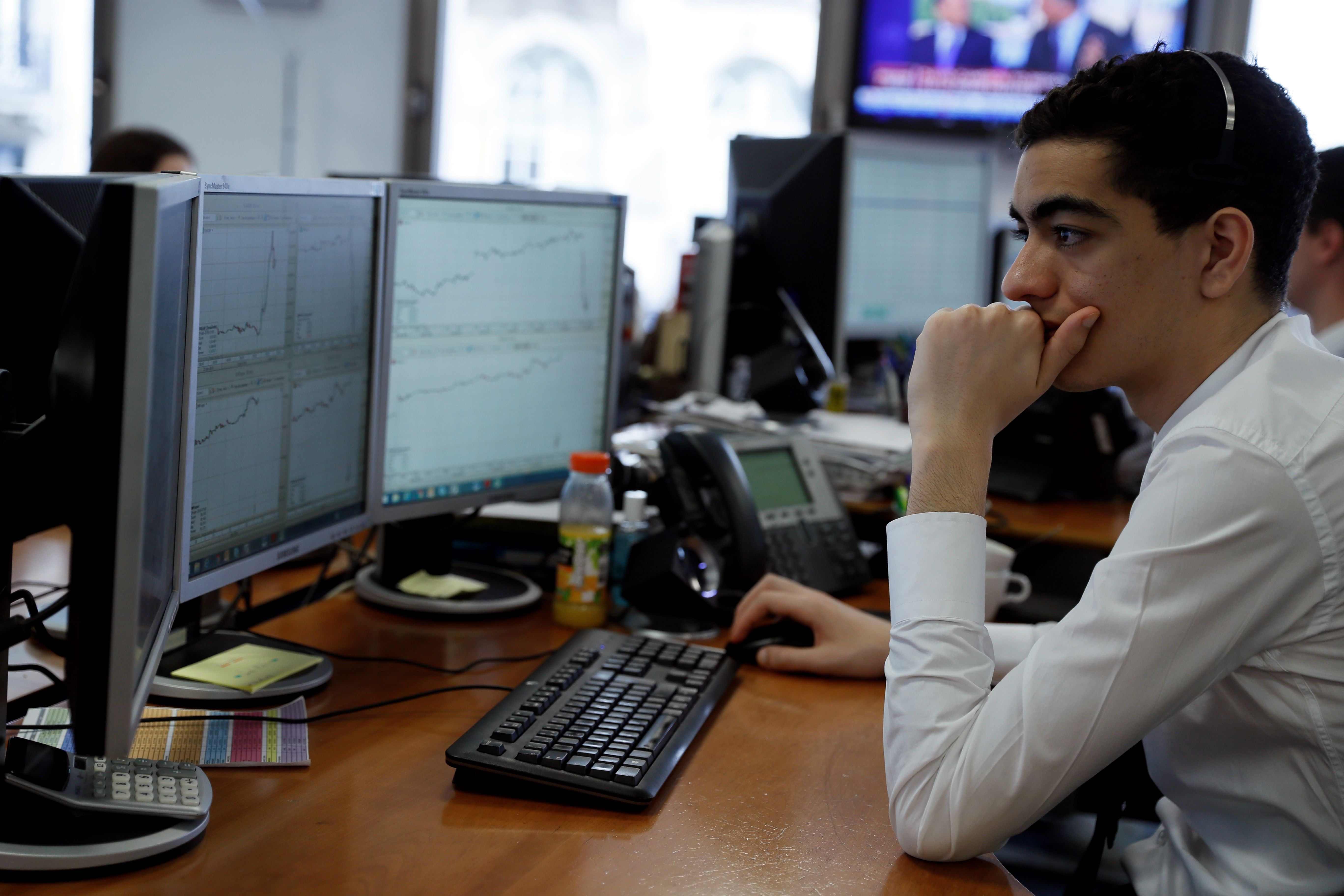 هلع في اسواق المال الاسيوية بعد صدمة نتائج الاستفتاء البريطاني