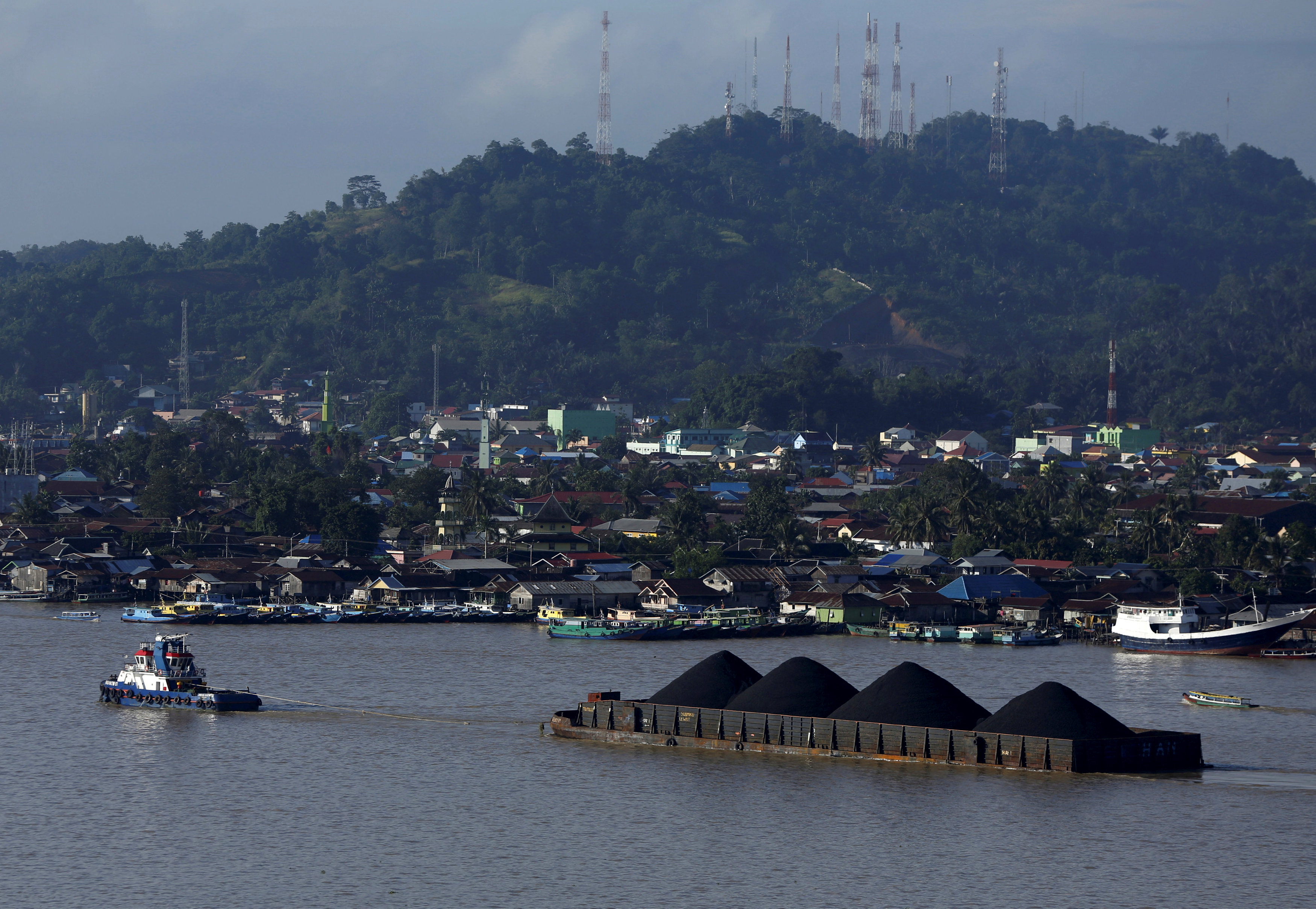 Indonesia: Coal on hold for Philippines after 7 sailors abducted
