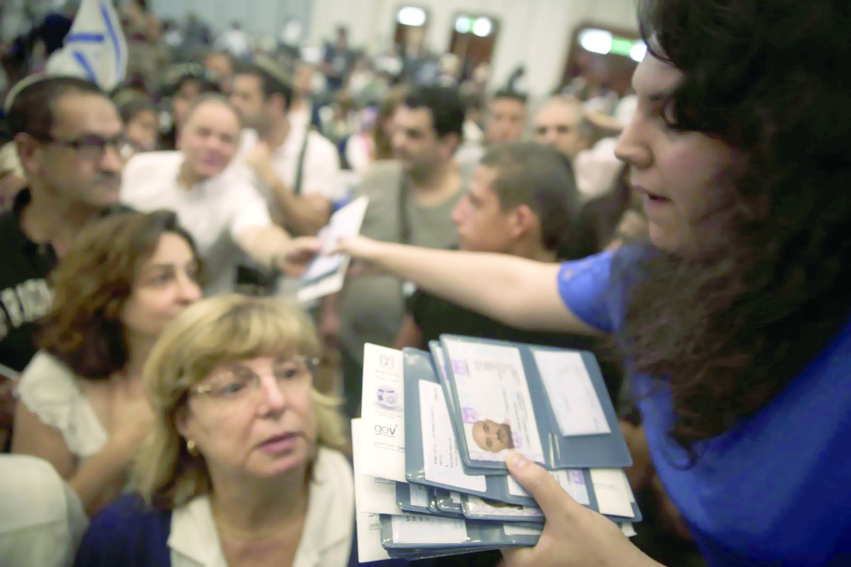 الاحتلال يعترف: آلاف الإسرائيليين تنازلوا عن جنسيتهم