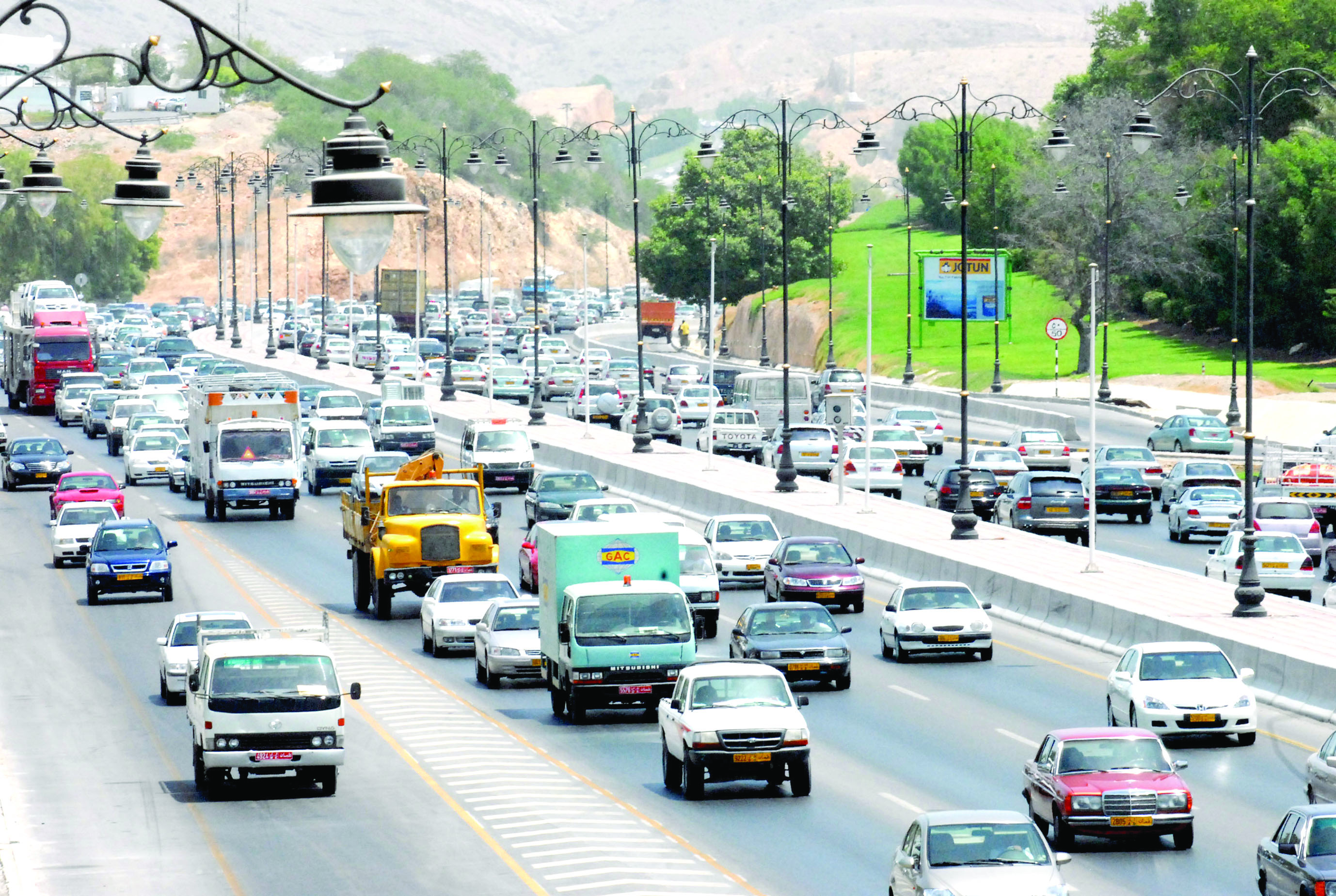 انخفاض حوادث الطرق    العام الجاري بنسبة 35.4 %
