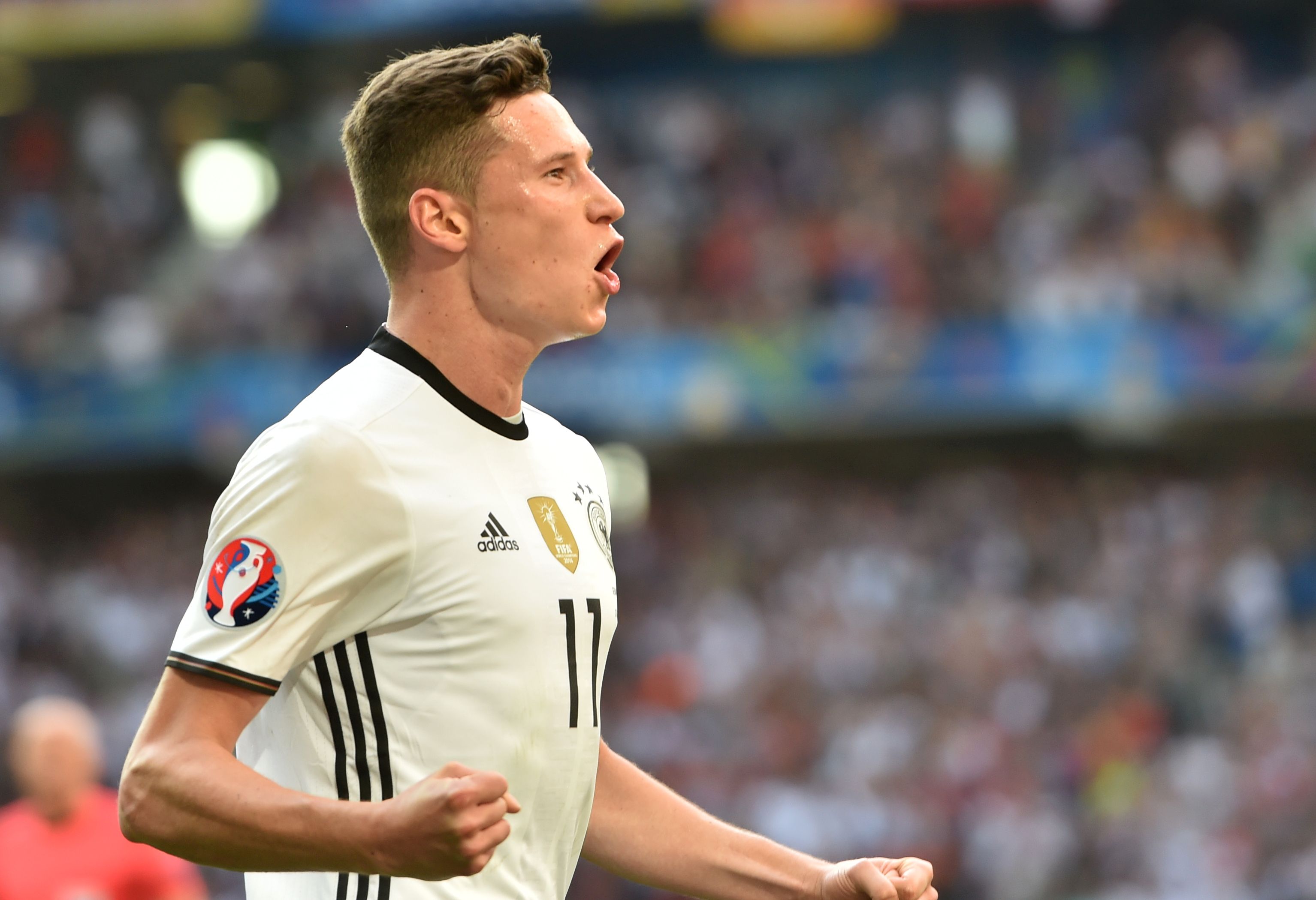 Euro 2016: Germany's Draxler is missing piece in Loew's puzzle