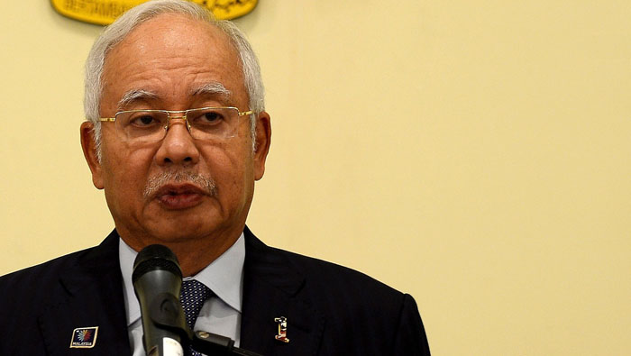 Malaysia's Najib appoints new ministers to strengthen coalition