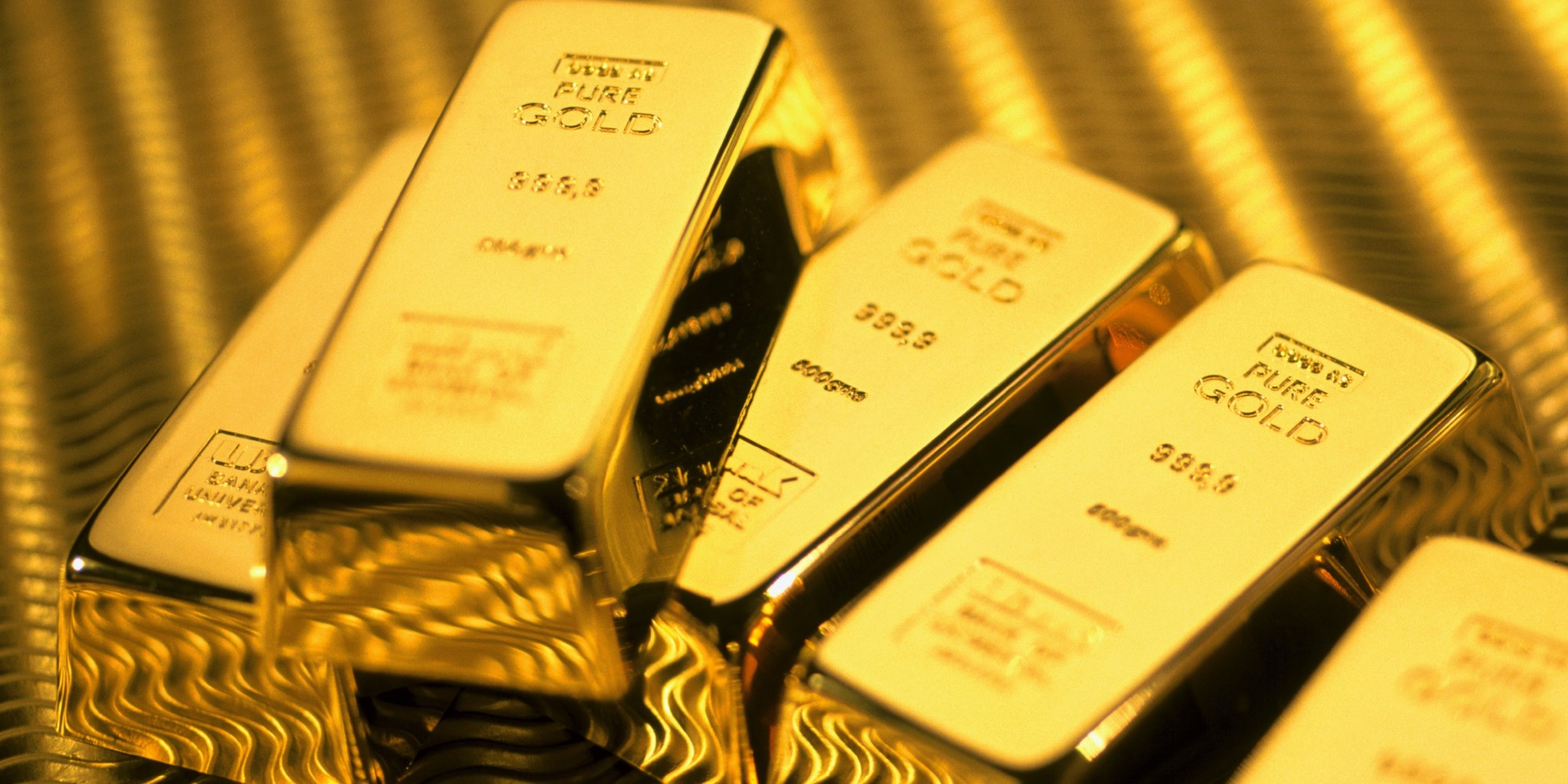 الذهب يتعافى مع استمرار المخاوف الاقتصادية