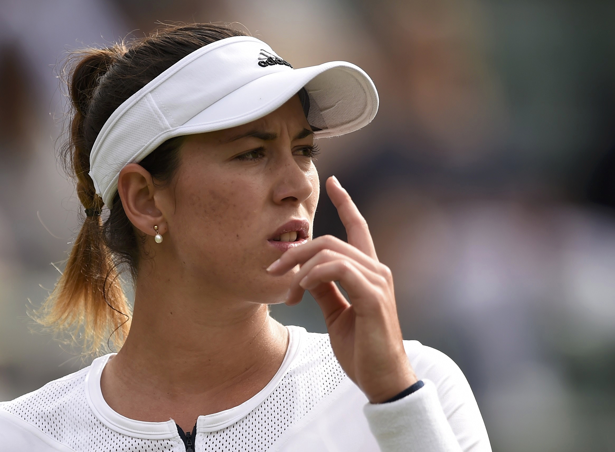 Tennis: Muguruza stunned by qualifier, draw opens up for Serena