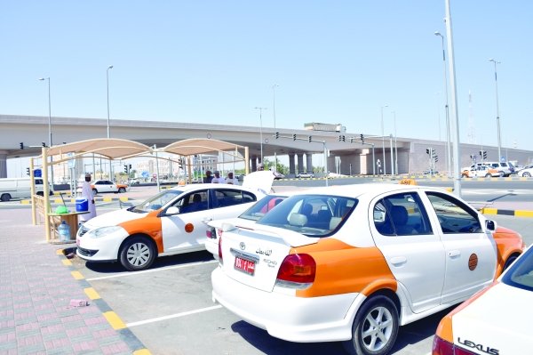تراخيص لخدمات الأجرة تحت الطلب بمحافظة مسقط